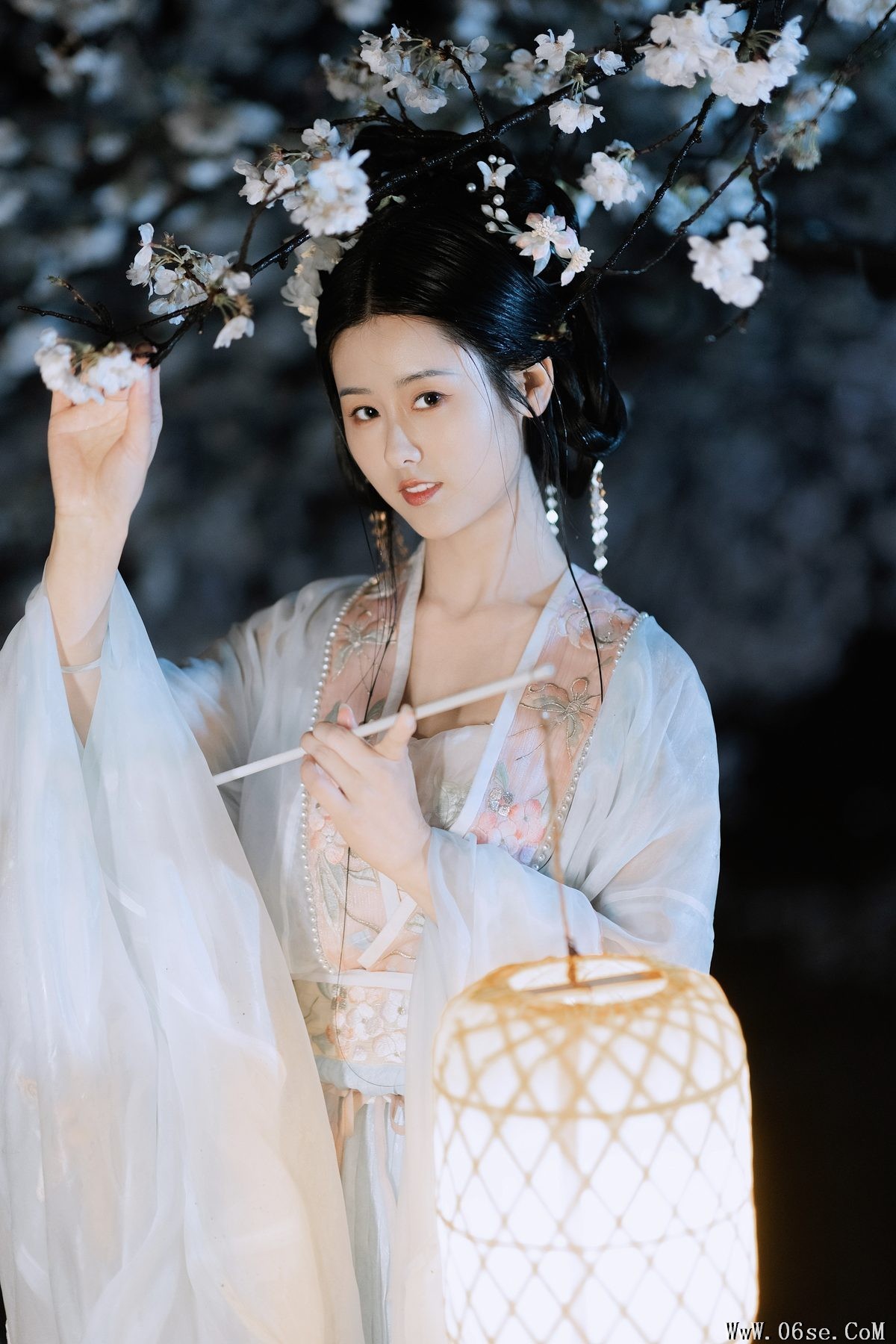 图片[33]-YiTuYu艺图语 Vol.5397 Ren Jian Yue Su Chen[45P]-六色网