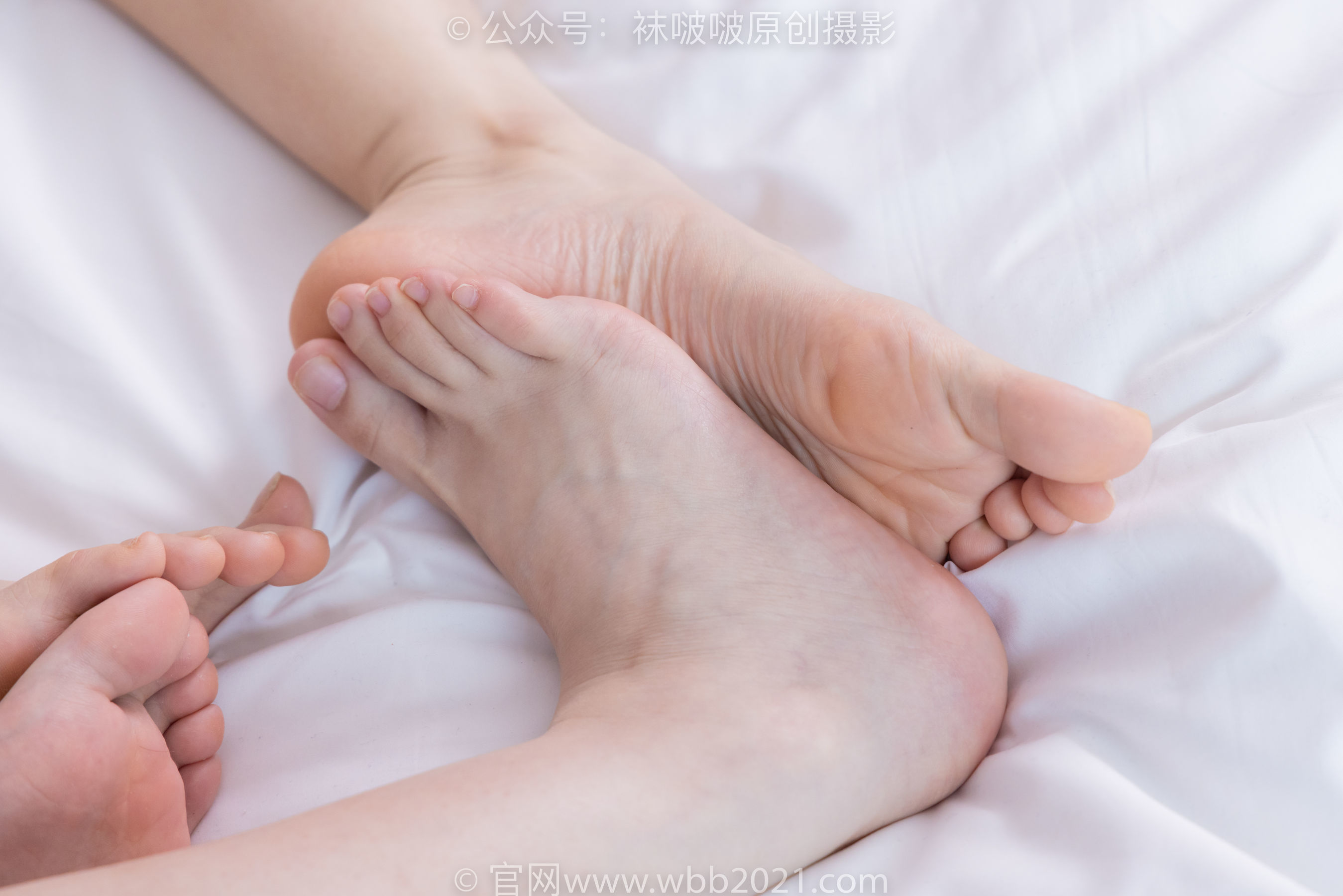 图片[168]-BoBoSocks袜啵啵 No.384 雪糕&甜甜圈 -两双高跟凉鞋、黑丝、白丝、裸足[183P]-六色网