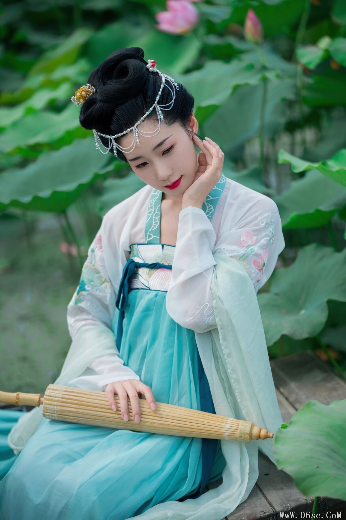 图片[8]-YiTuYu艺图语 Vol.7066 Mu Ge[26P]-六色网