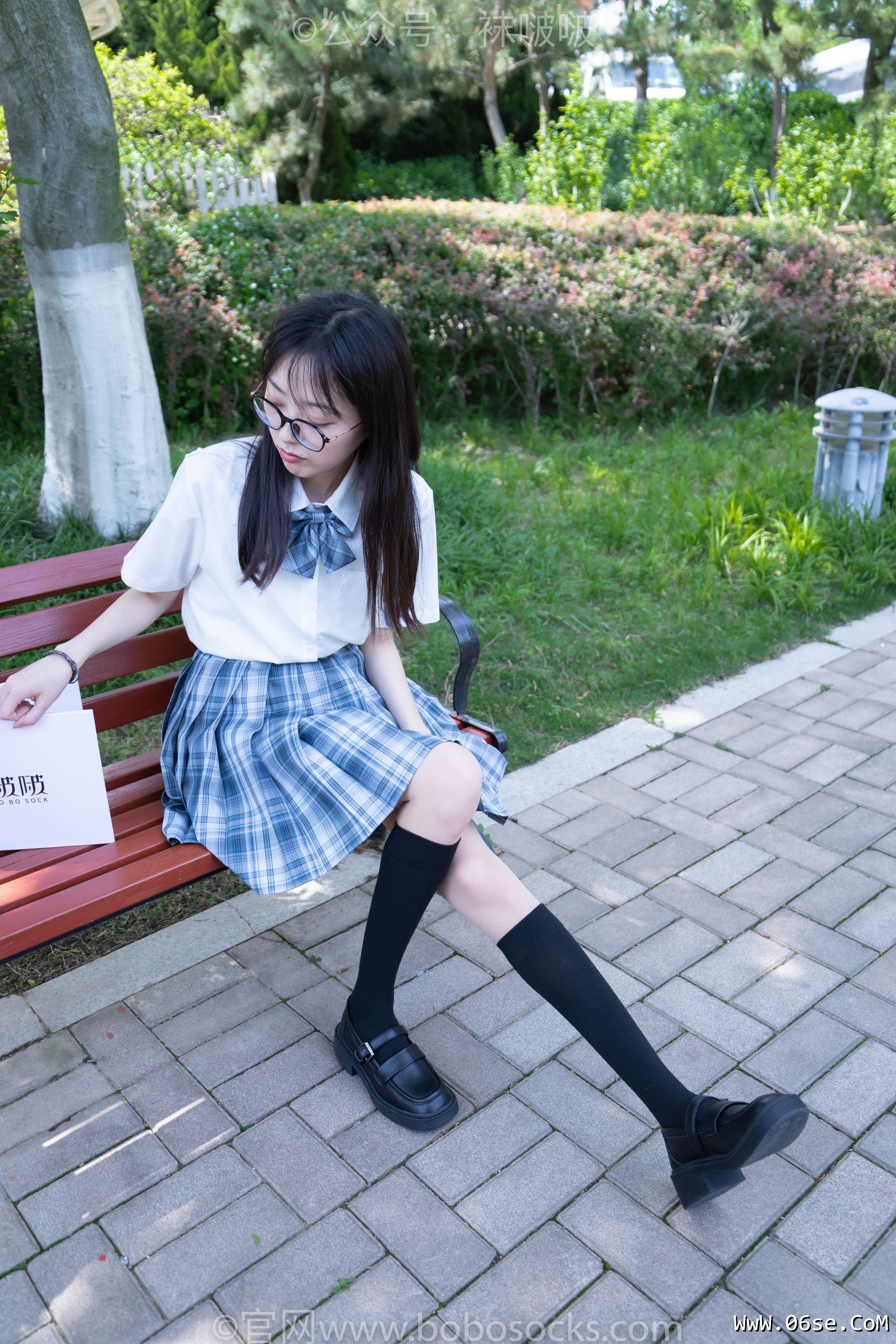 图片[12]-BoBoSocks袜啵啵 No.007 稚予-JK制服、皮鞋、黑色中筒棉袜、肉丝[143P]-六色网