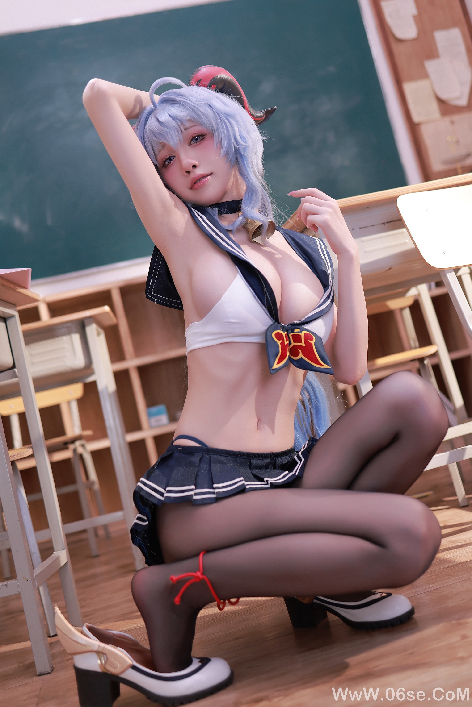 图片[11]-水淼Aqua – 原神 甘雨 JK[50P]-六色网