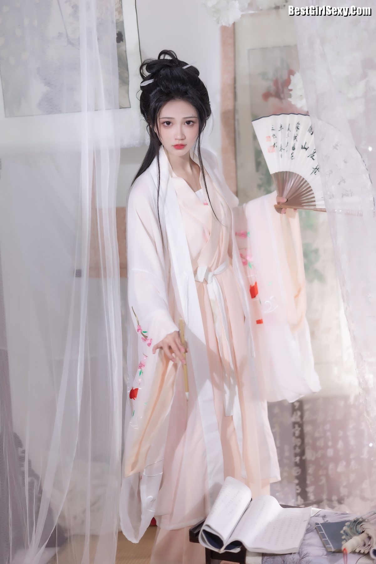 图片[13]-YiTuYu艺图语 Vol.3965 Qi Luo Sheng De Xiao Su Su[26P]-六色网