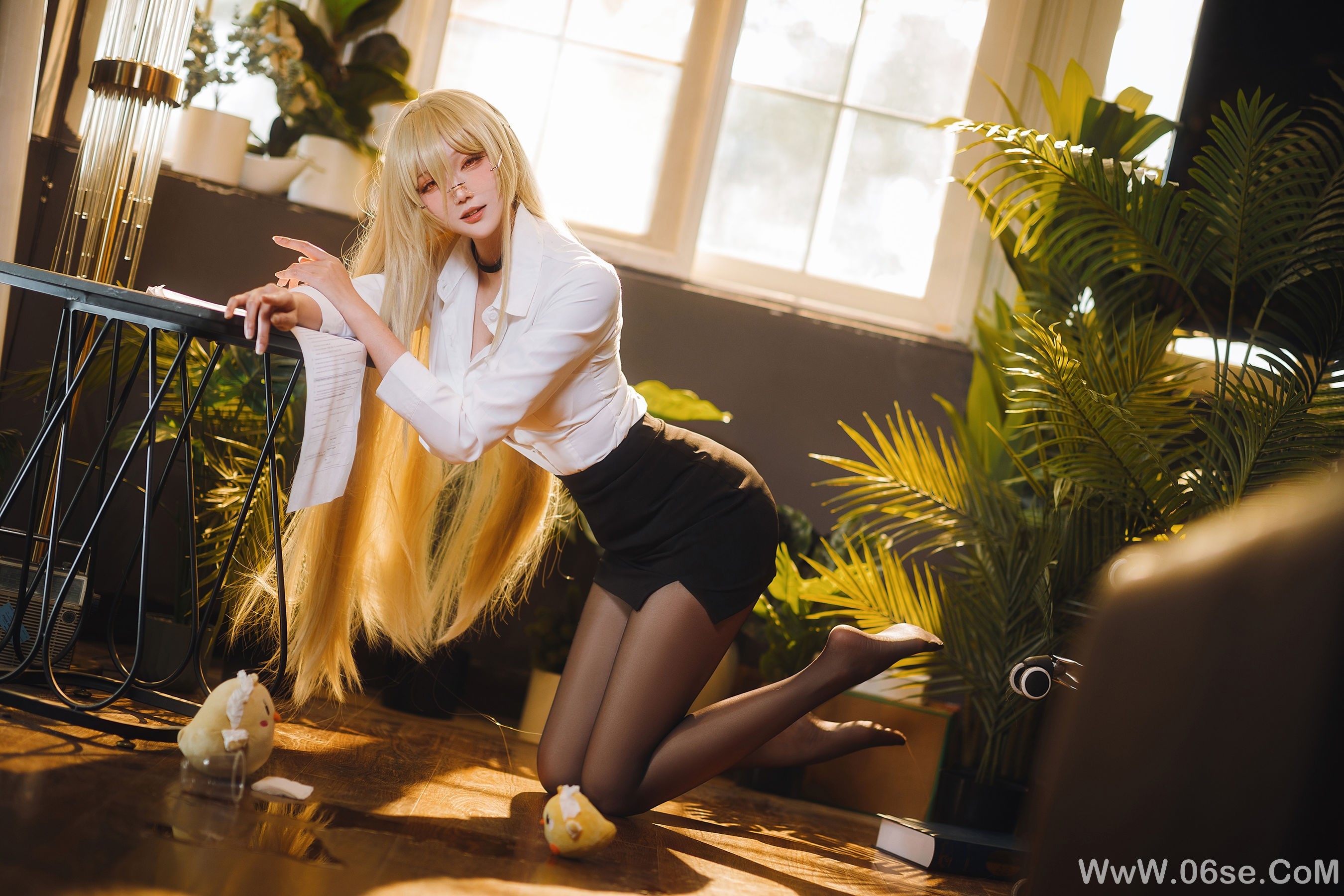 图片[79]-Coser瓜希酱 福利 – 虹色[100P]-六色网
