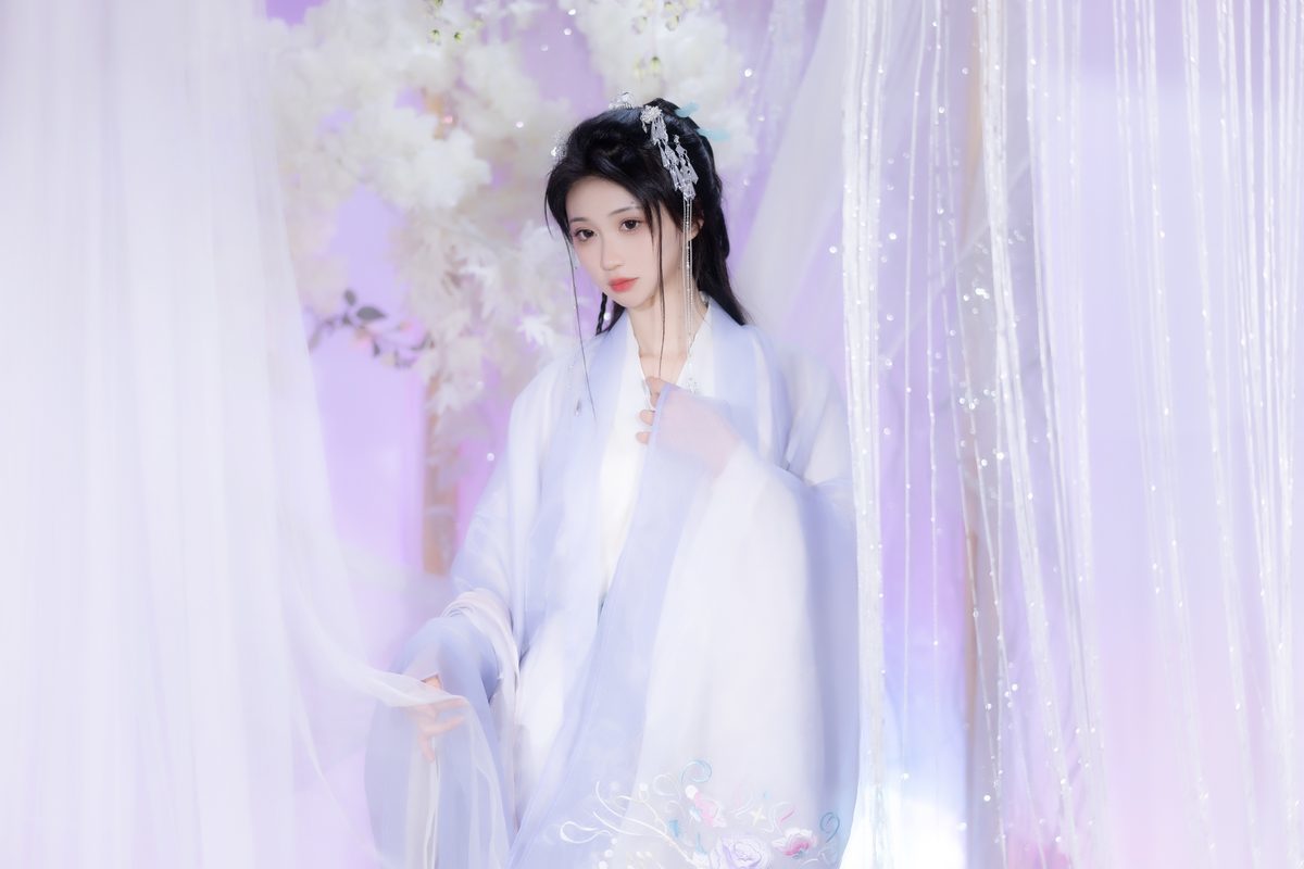 图片[13]-YiTuYu艺图语 Vol.3764 Qi Luo Sheng De Xiao Su Su[25P]-六色网