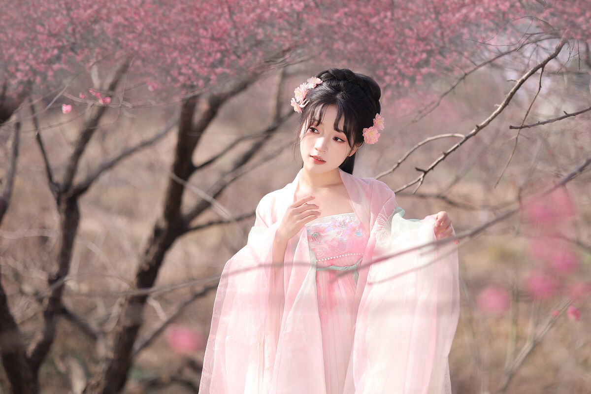 图片[22]-YiTuYu艺图语 Vol.6569 Jun Yin Lan[23P]-六色网