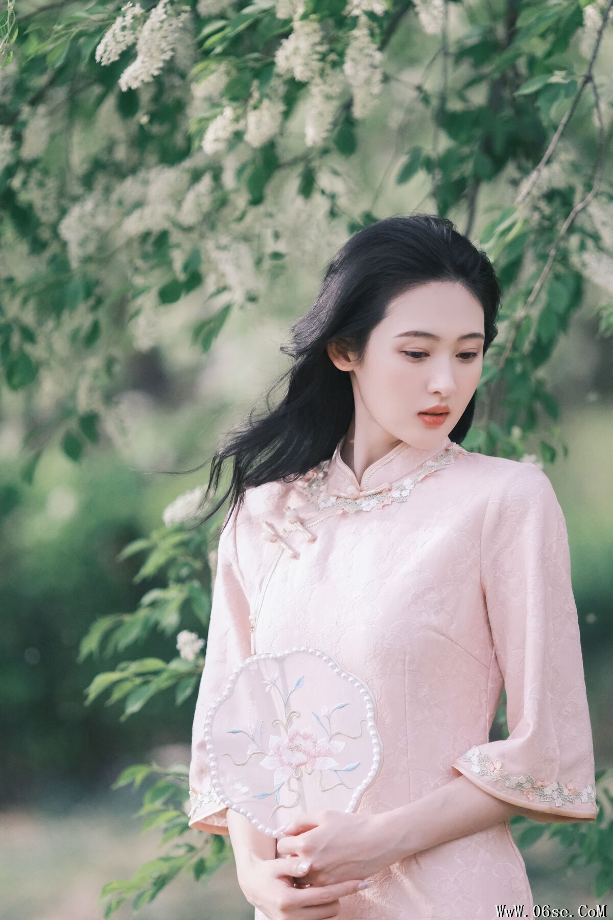 图片[20]-YiTuYu艺图语 Vol.6872 Wan Dou Que Ban Shao Nu[27P]-六色网