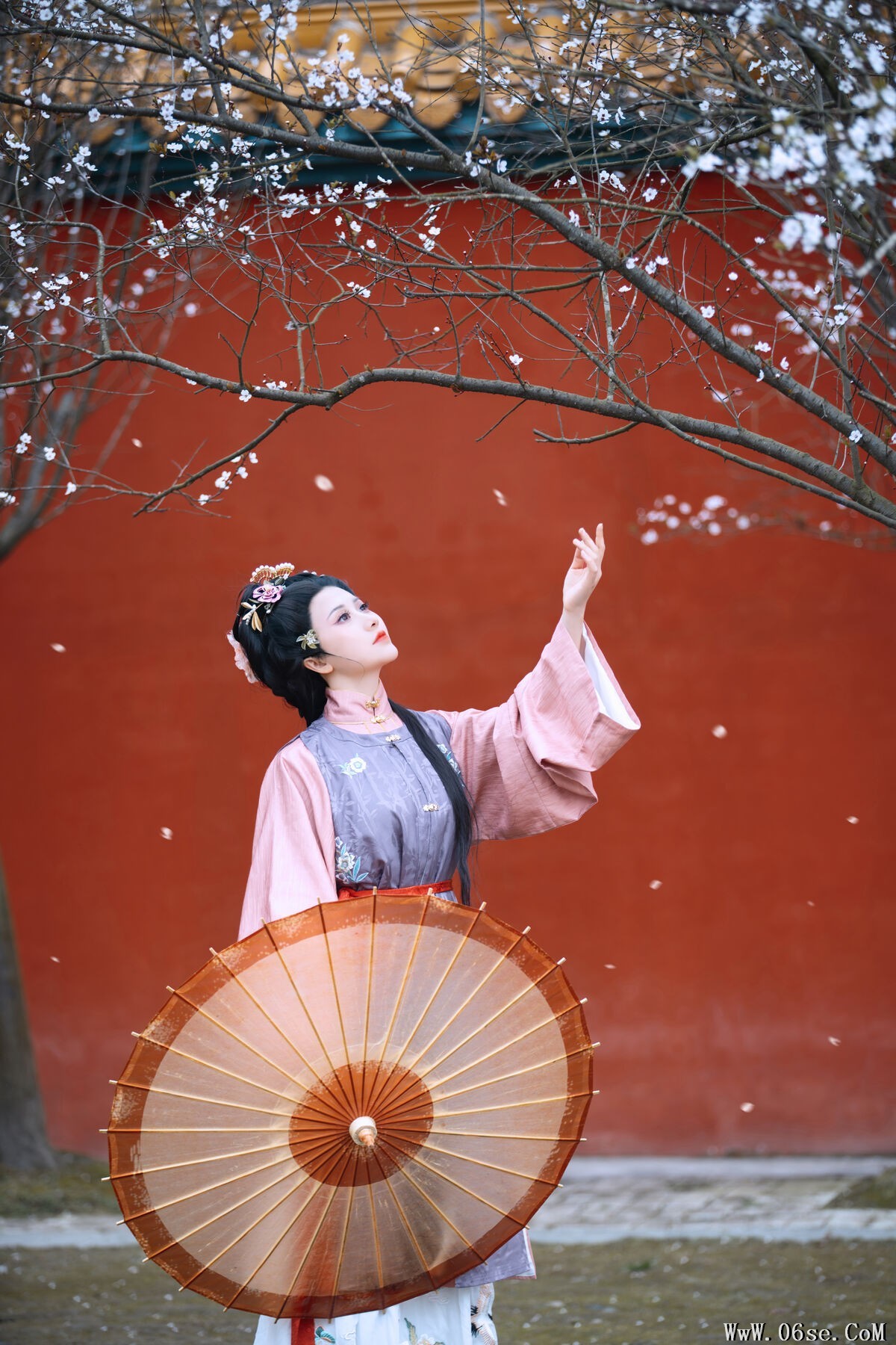 图片[6]-YiTuYu艺图语 Vol.6648 Qiao Yi[28P]-六色网