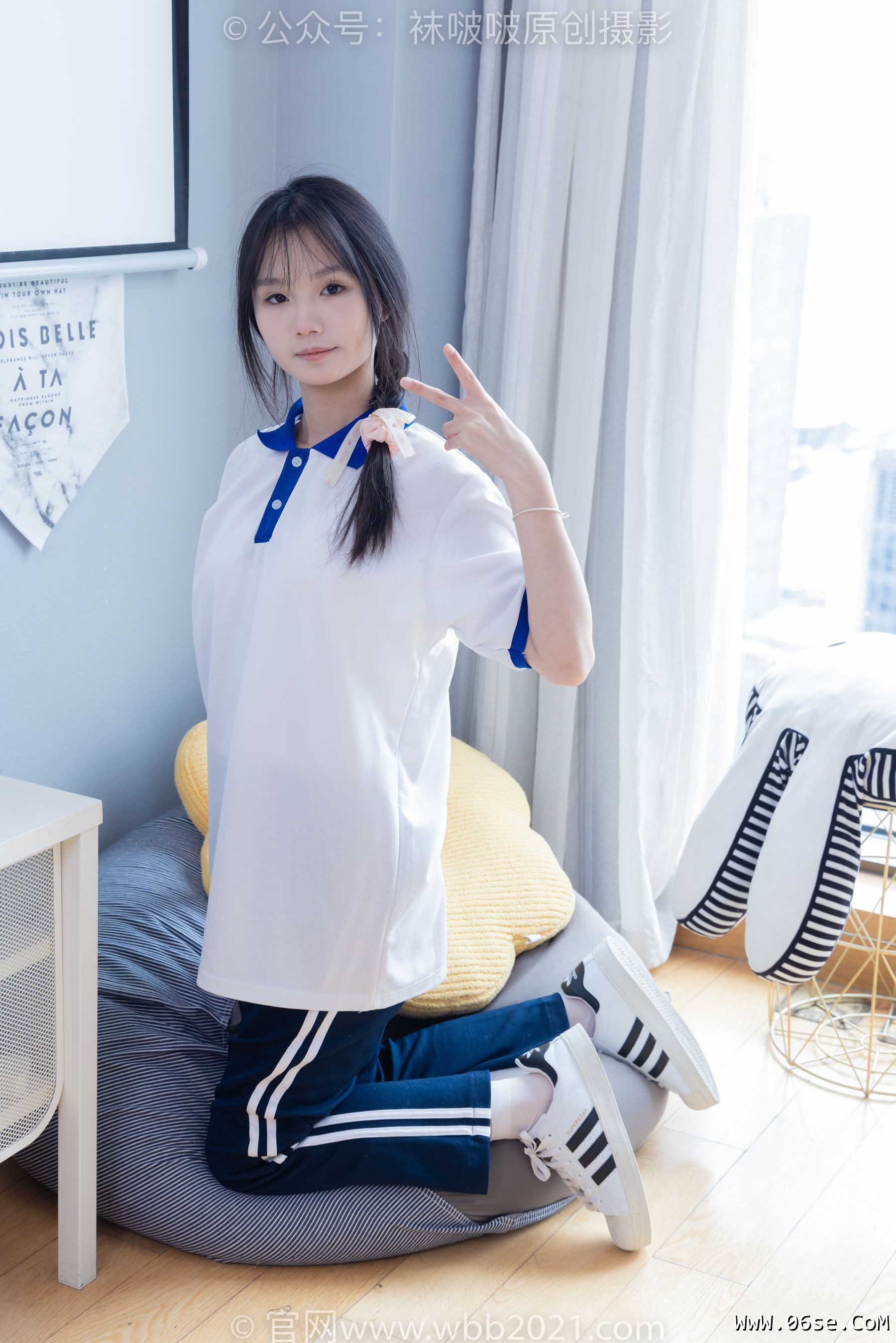 图片[56]-BoBoSocks袜啵啵 No.366 甜甜圈 -三双板鞋、白棉袜、短白丝[150P]-六色网