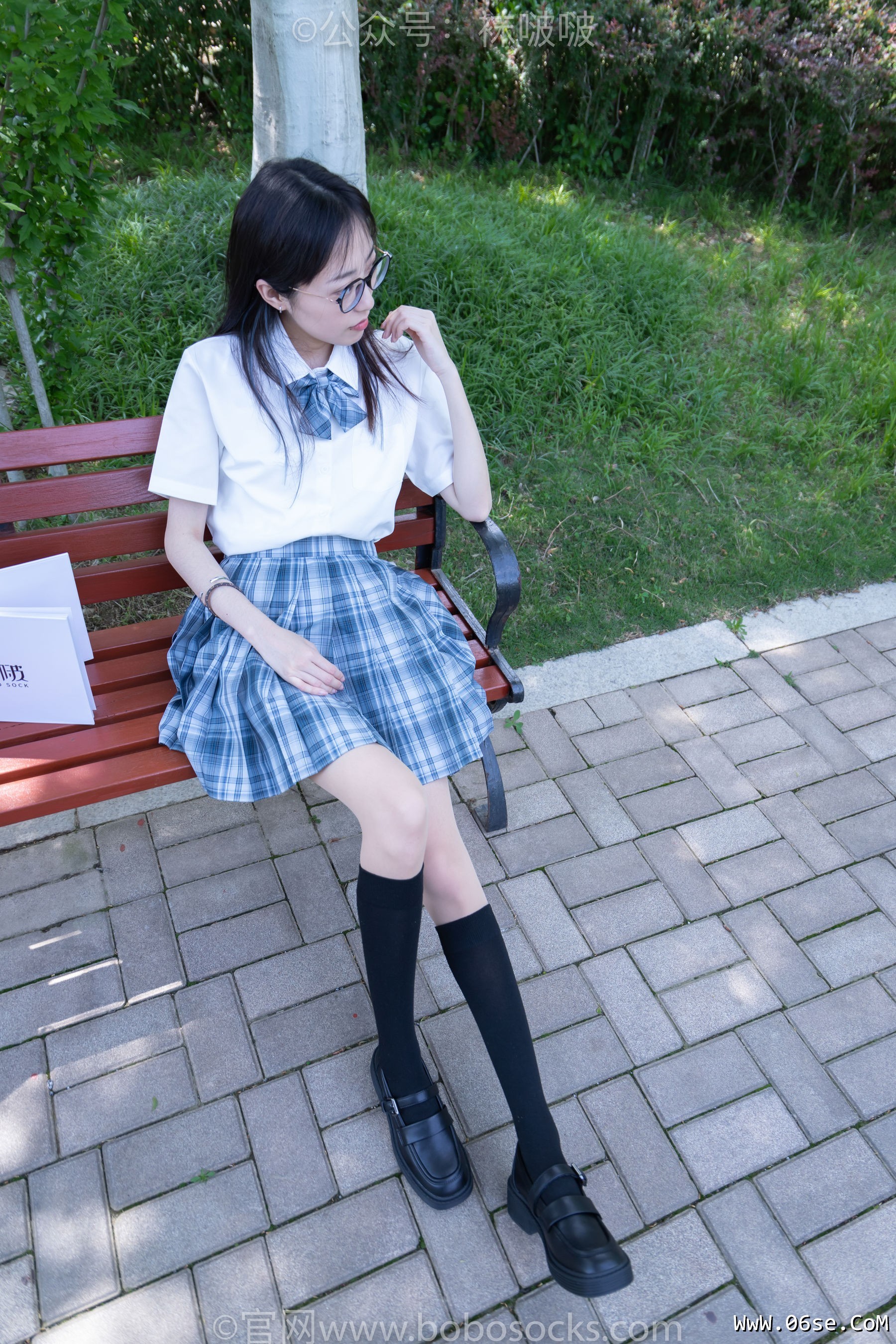 图片[23]-BoBoSocks袜啵啵 No.007 稚予-JK制服、皮鞋、黑色中筒棉袜、肉丝[143P]-六色网