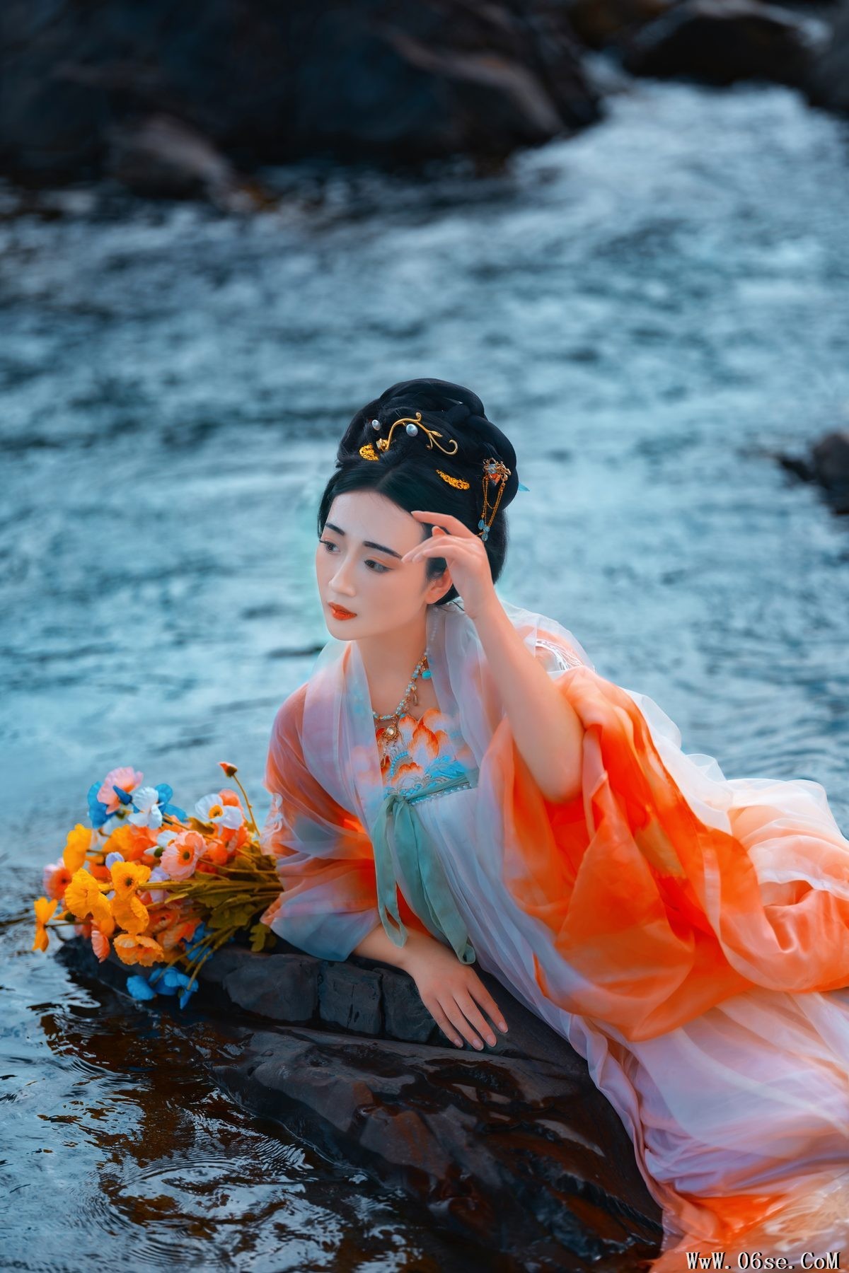 图片[17]-YiTuYu艺图语 Vol.5089 Long En Xing[49P]-六色网