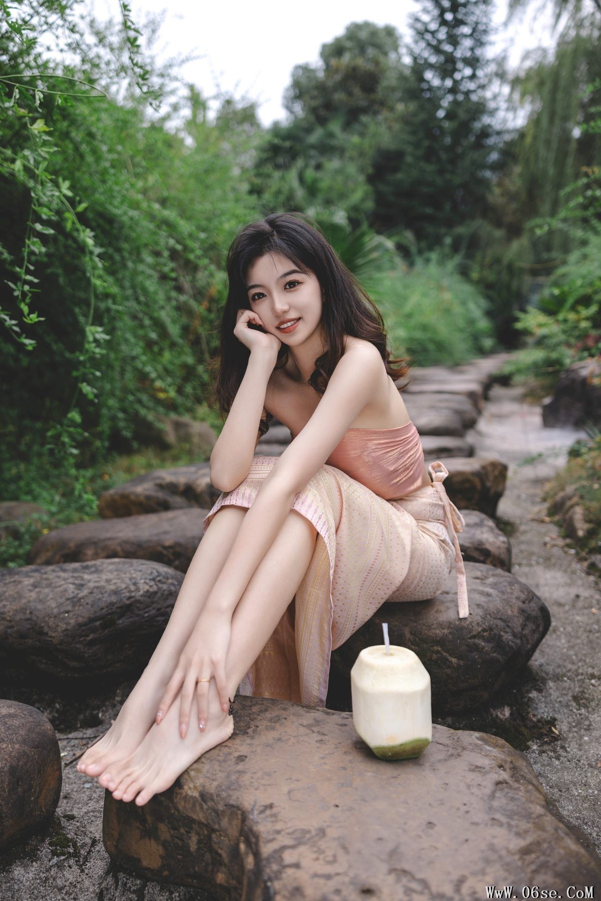 图片[26]-YiTuYu艺图语 Vol.4742 Aka Ki Qing Ko[33P]-六色网