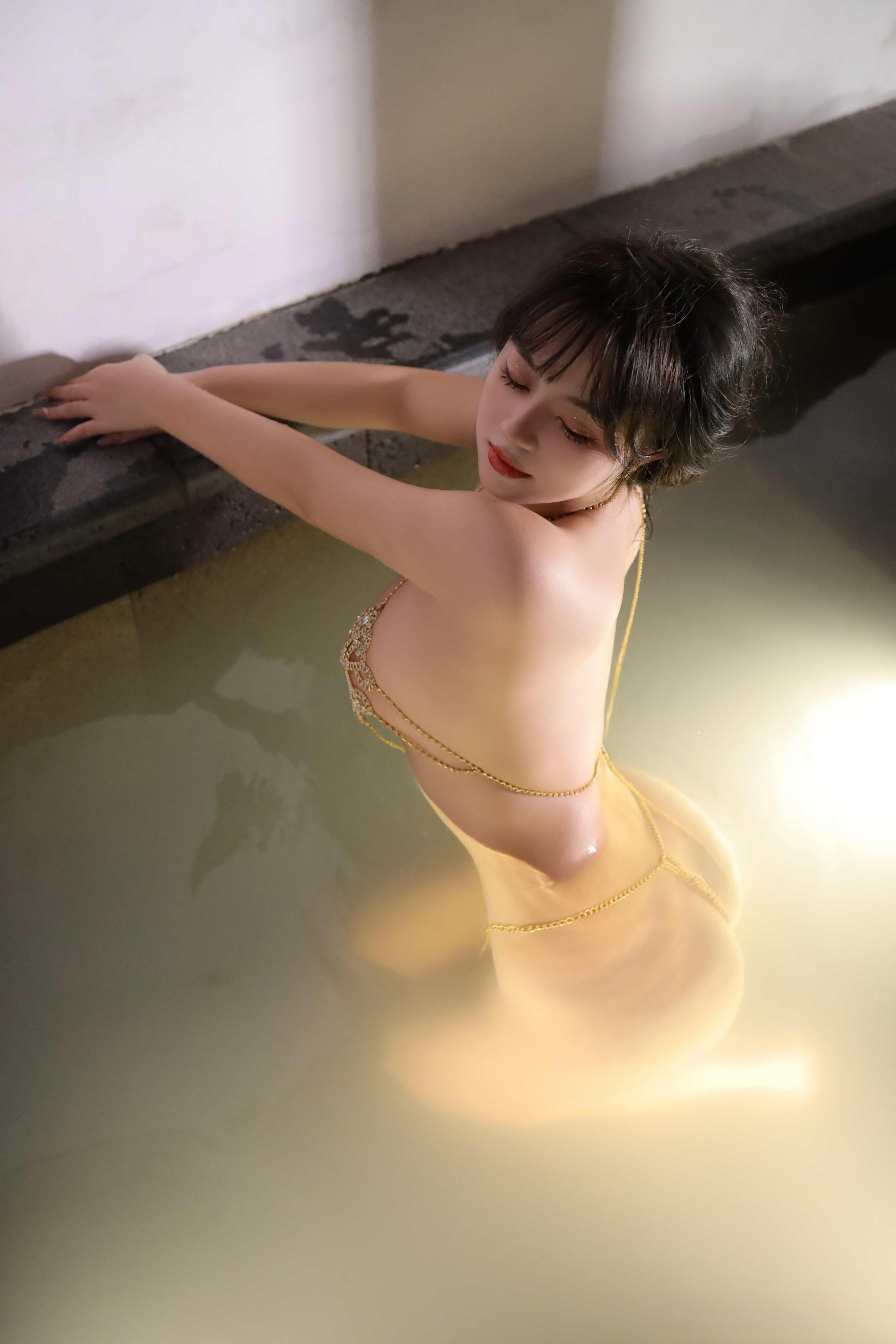 图片[38]-沈思怡 – 温泉[84P]-六色网