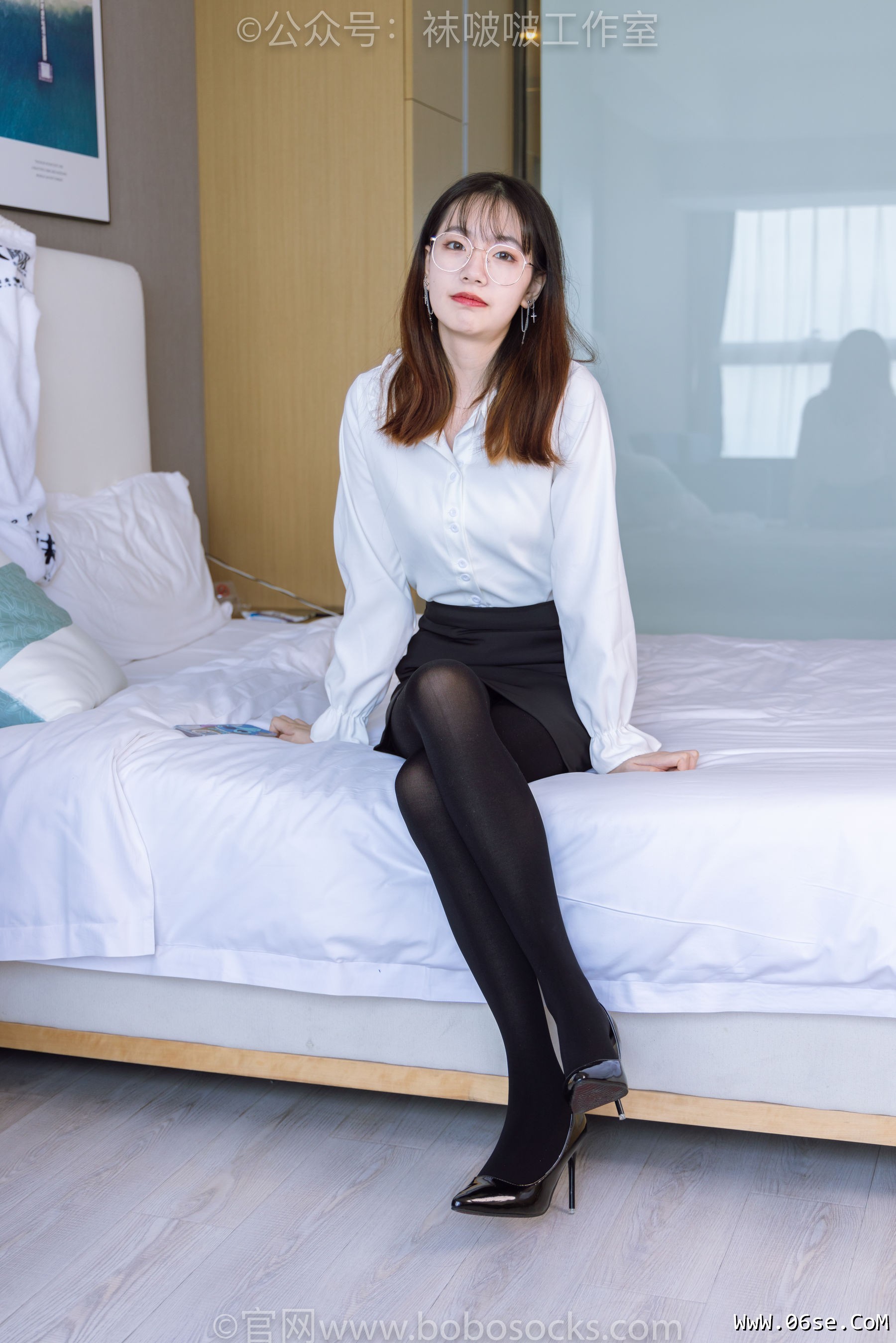 图片[2]-BoBoSocks袜啵啵 No.090 小甜豆-高跟鞋、厚黑丝[140P]-六色网