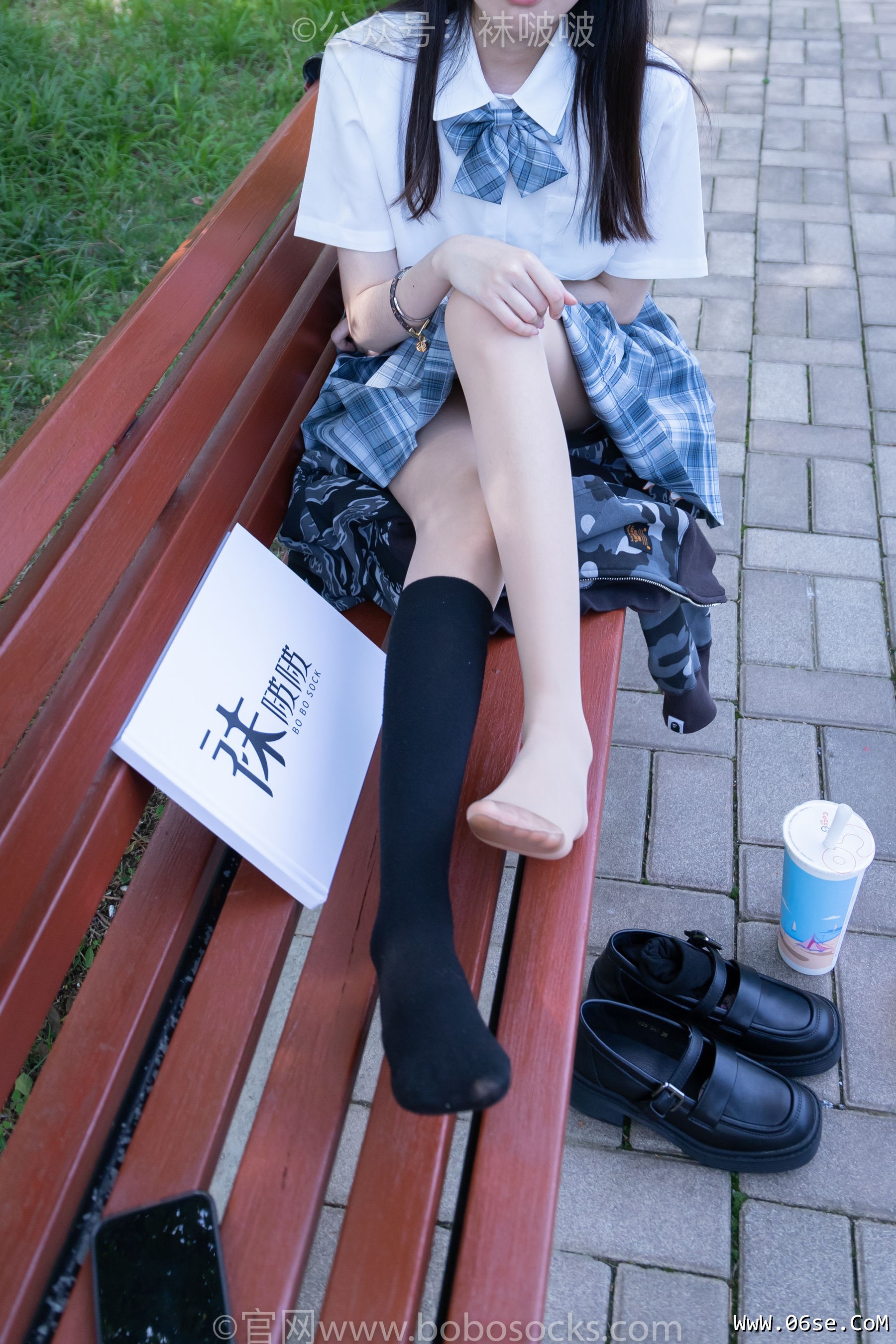 图片[108]-BoBoSocks袜啵啵 No.007 稚予-JK制服、皮鞋、黑色中筒棉袜、肉丝[143P]-六色网