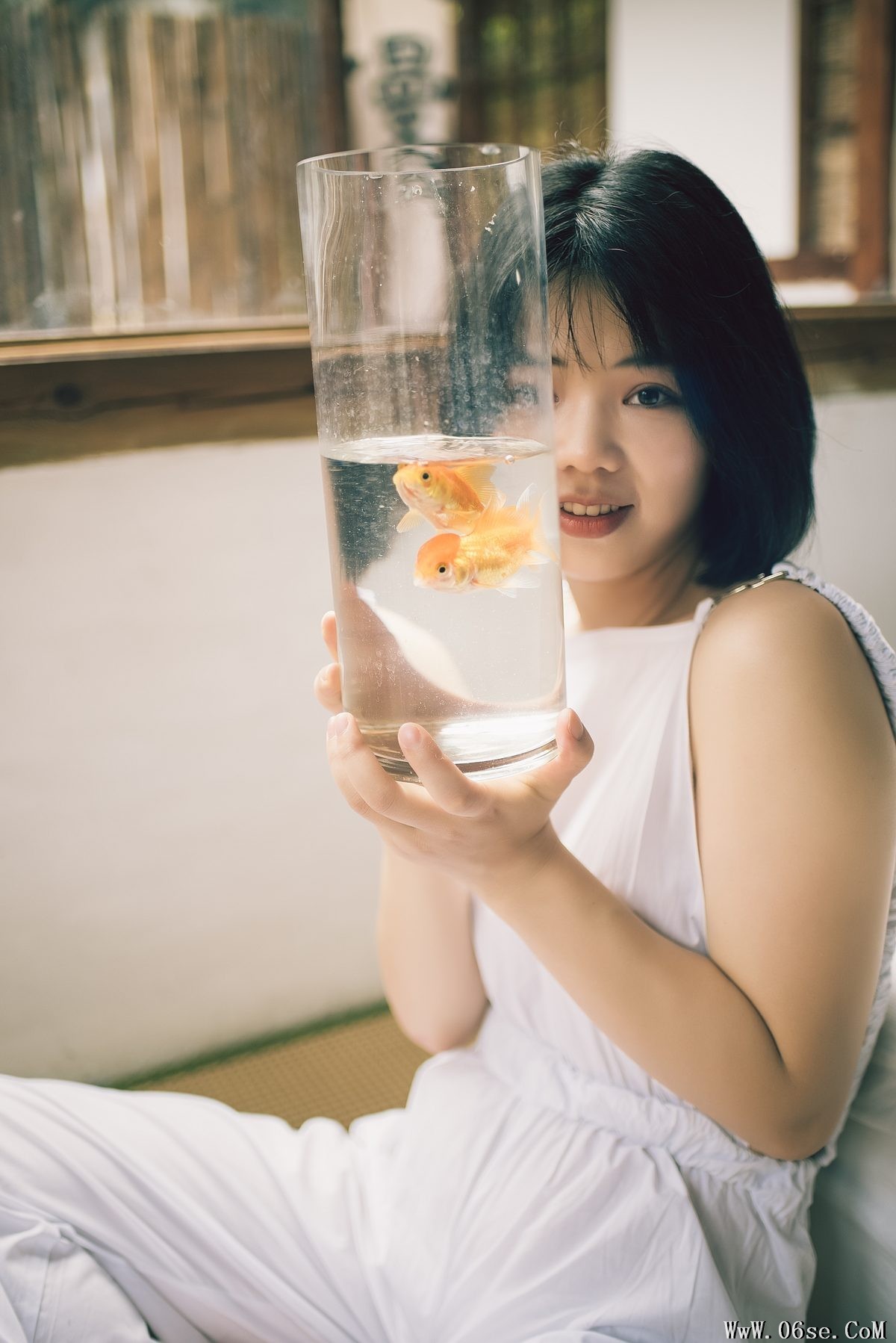 图片[26]-YiTuYu艺图语 Vol.4895 Tinee Xiao Peng You[26P]-六色网