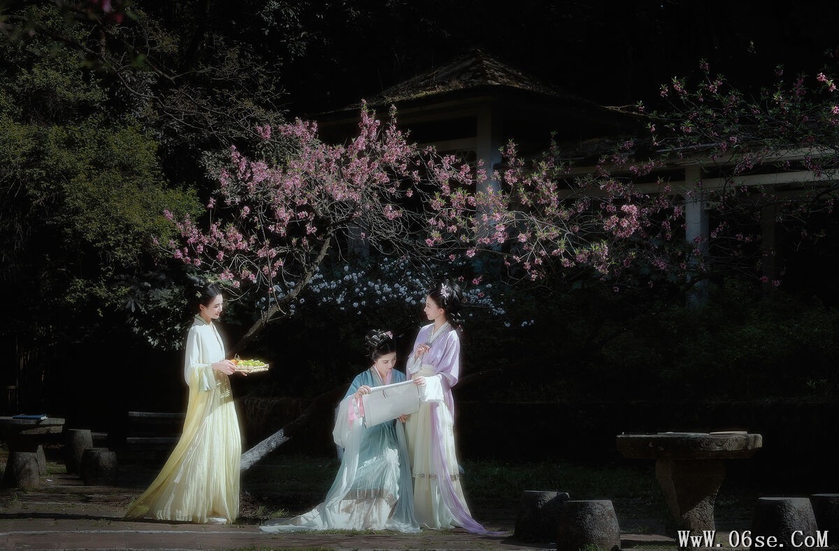 图片[24]-YiTuYu艺图语 Vol.7029 Yu Fang[25P]-六色网