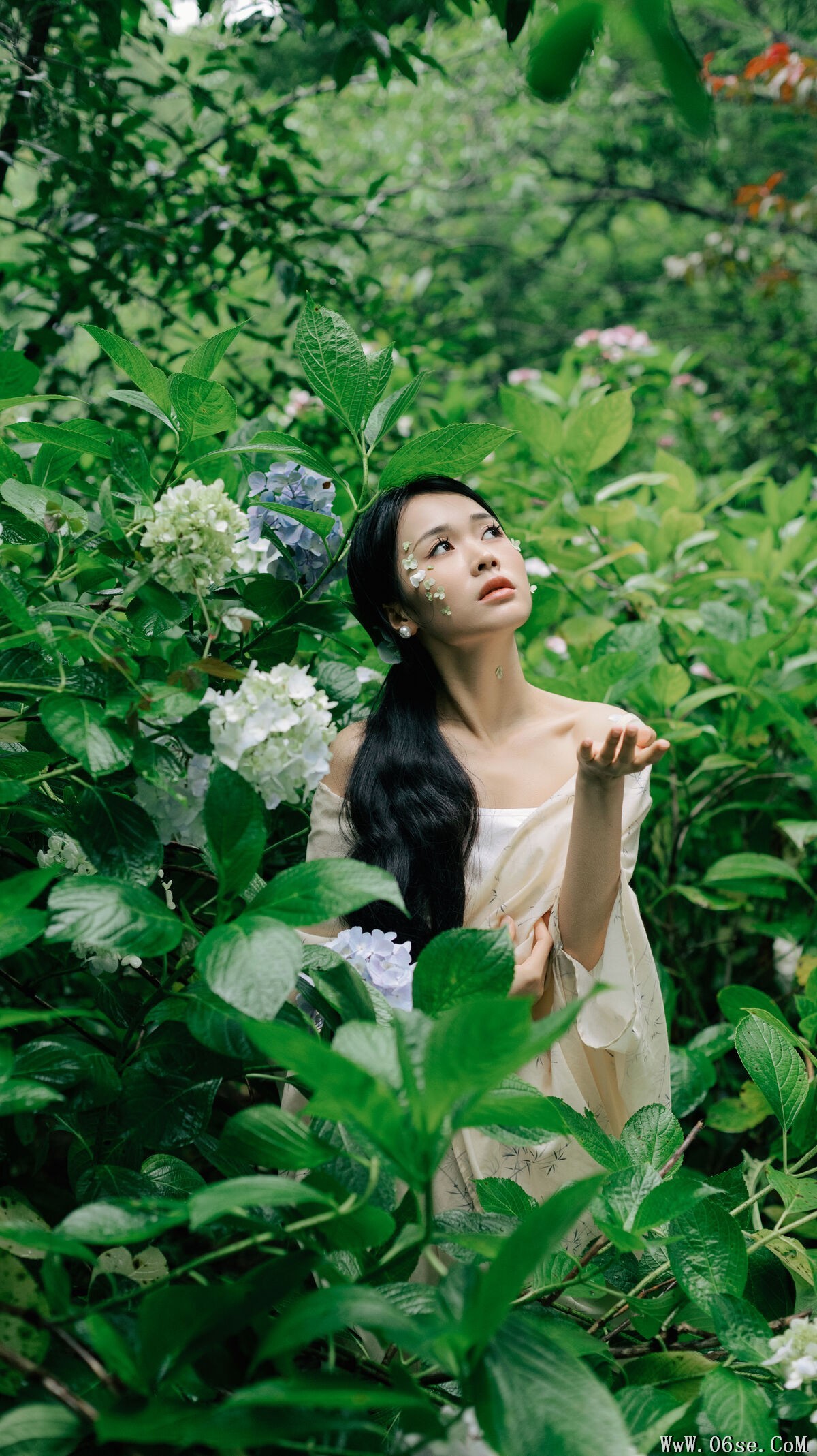 图片[27]-YiTuYu艺图语 Vol.7354 Yi[27P]-六色网