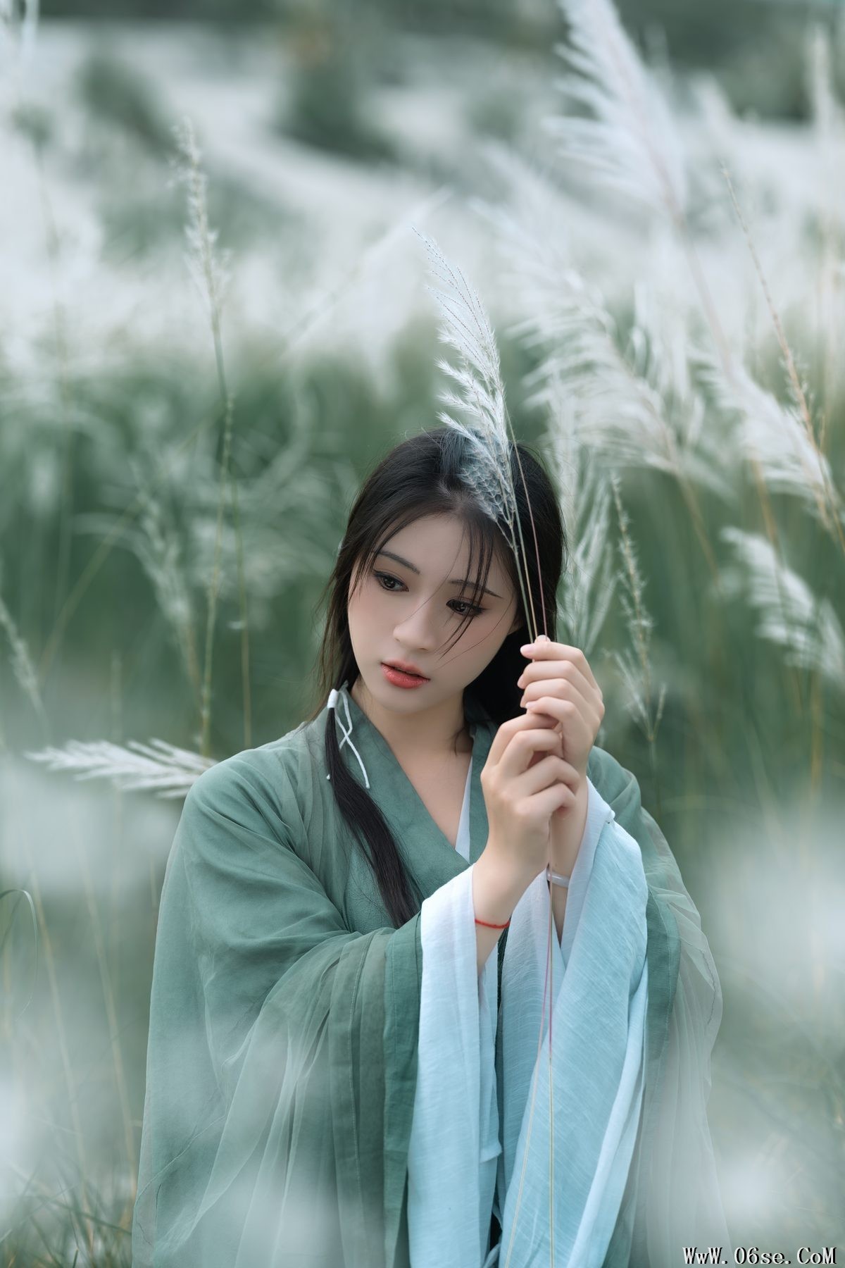 图片[4]-YiTuYu艺图语 Vol.5462 Nu Li Ban Zhuan De Shuang He[51P]-六色网