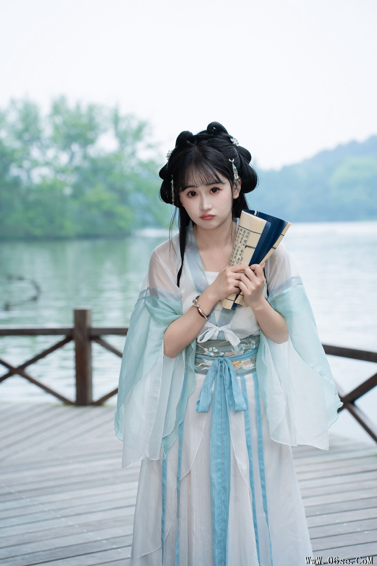图片[13]-YiTuYu艺图语 Vol.7123 Jiao Yi Zhi Sui Sui[31P]-六色网