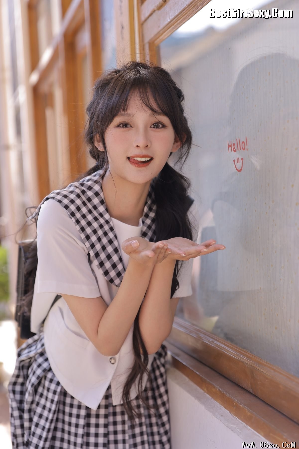 图片[6]-YiTuYu艺图语 Vol.3751 Yi Tiao Lan Chong[23P]-六色网