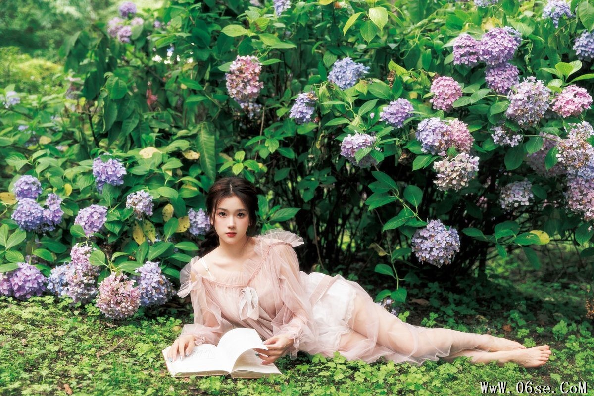 图片[13]-YiTuYu艺图语 Vol.4942 Xiao Bei[25P]-六色网