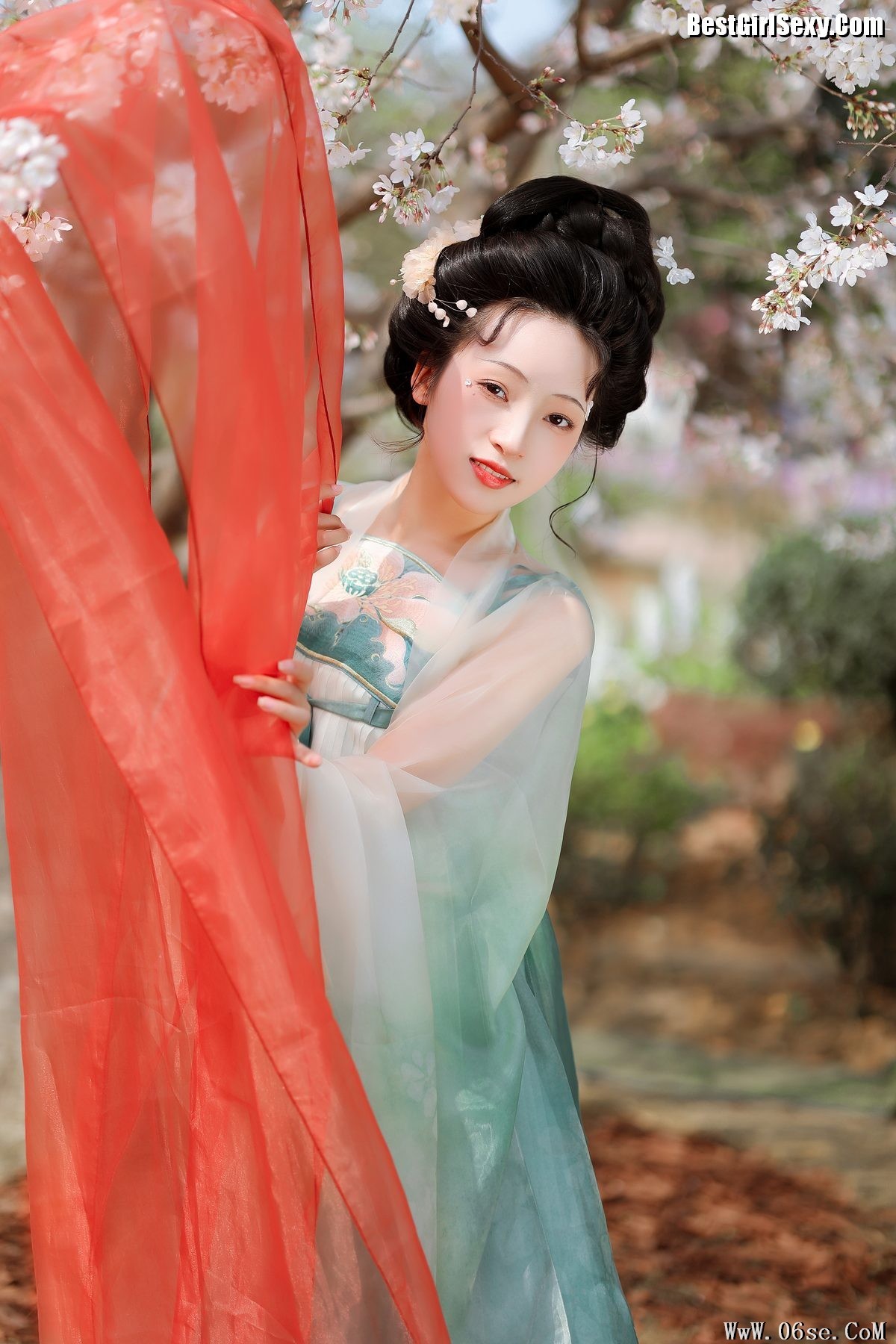 图片[6]-YiTuYu艺图语 Vol.3968 Jun Yin Lan[26P]-六色网