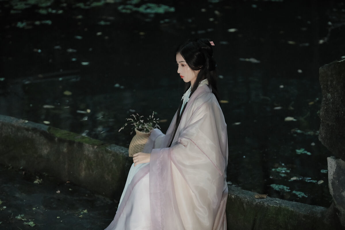 图片[22]-YiTuYu艺图语 Vol.7575 Tang Tang[23P]-六色网