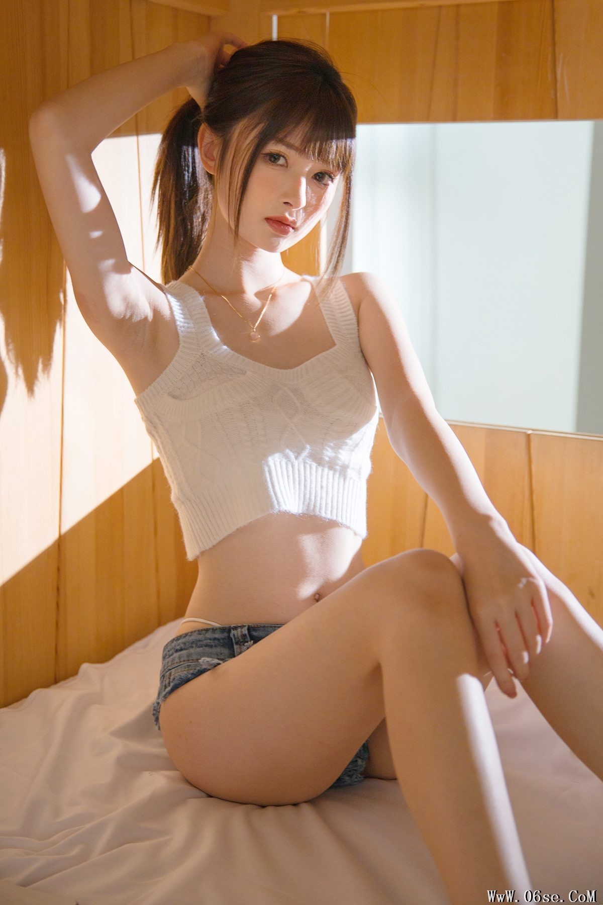 YiTuYu艺图语 Vol.3969 He Tun Fu Zi[26P]-六色网