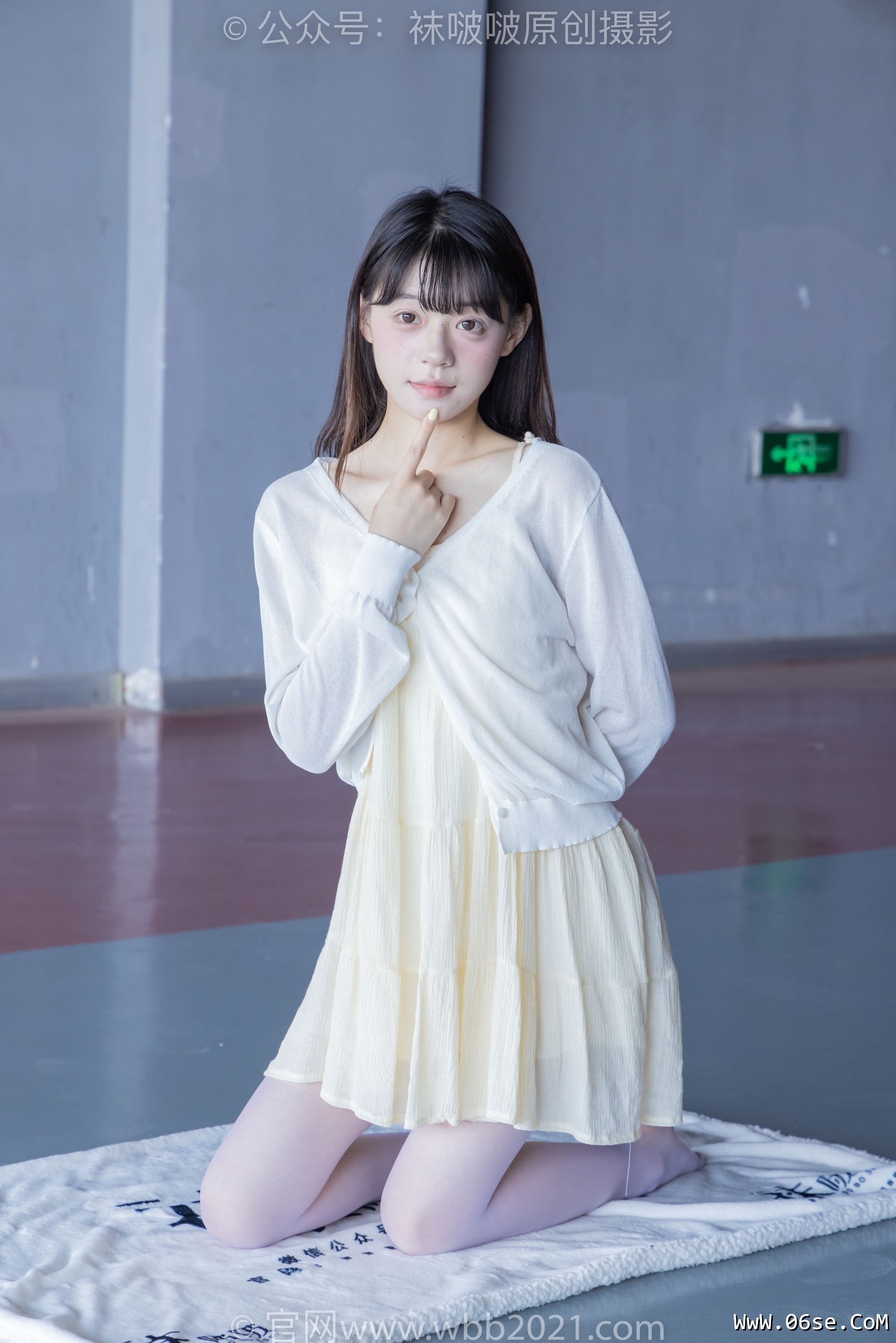 图片[14]-BoBoSocks袜啵啵 No.395 糯米 -板鞋、白丝[145P]-六色网