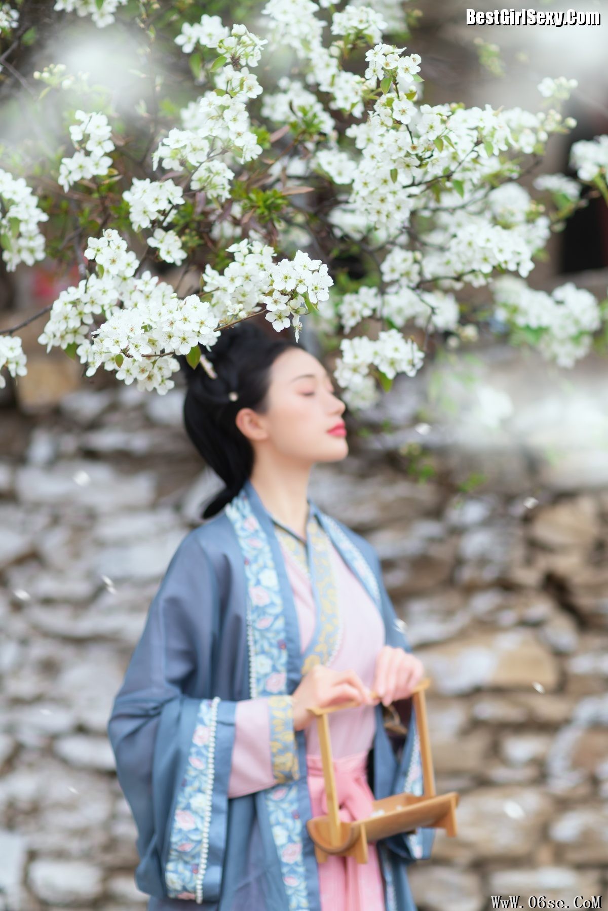 图片[19]-YiTuYu艺图语 Vol.3999 Wei Wei[43P]-六色网