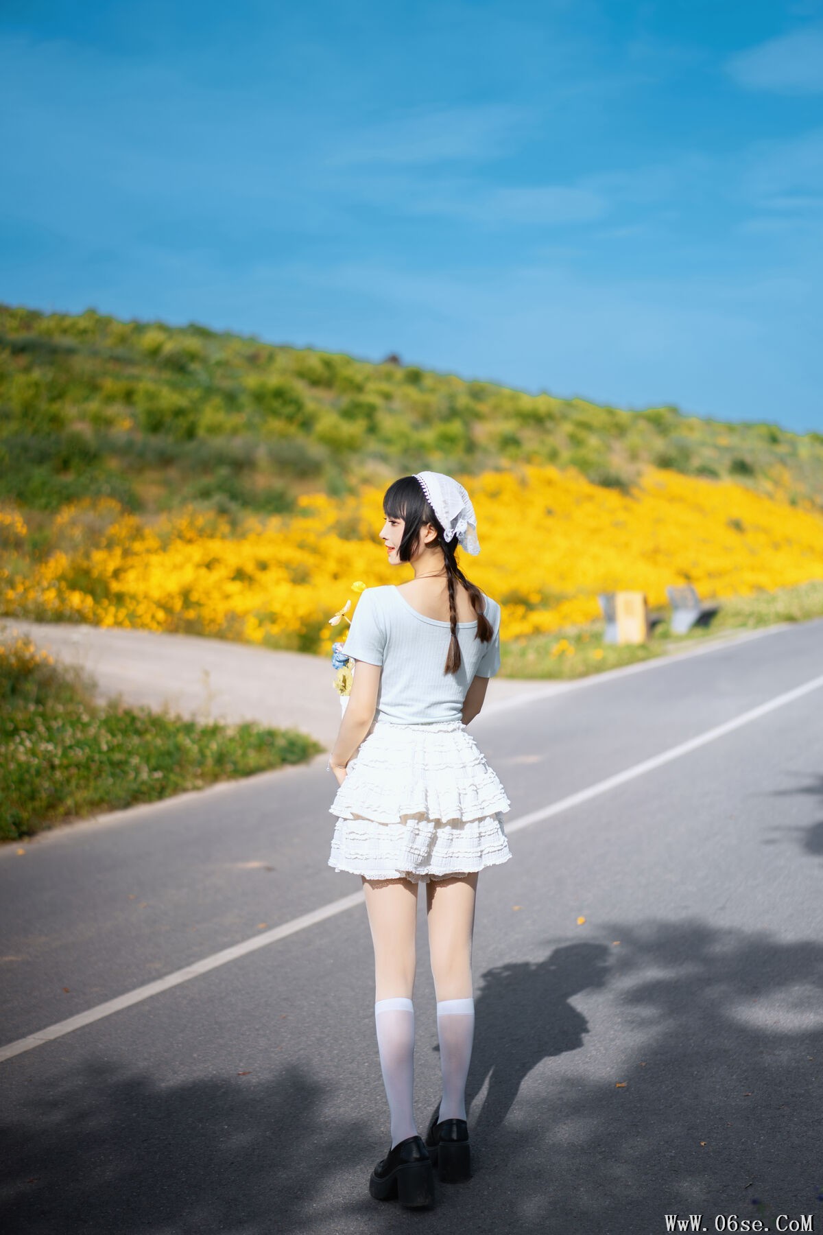 图片[49]-YiTuYu艺图语 Vol.7181 Qian Luo Nai You[58P]-六色网
