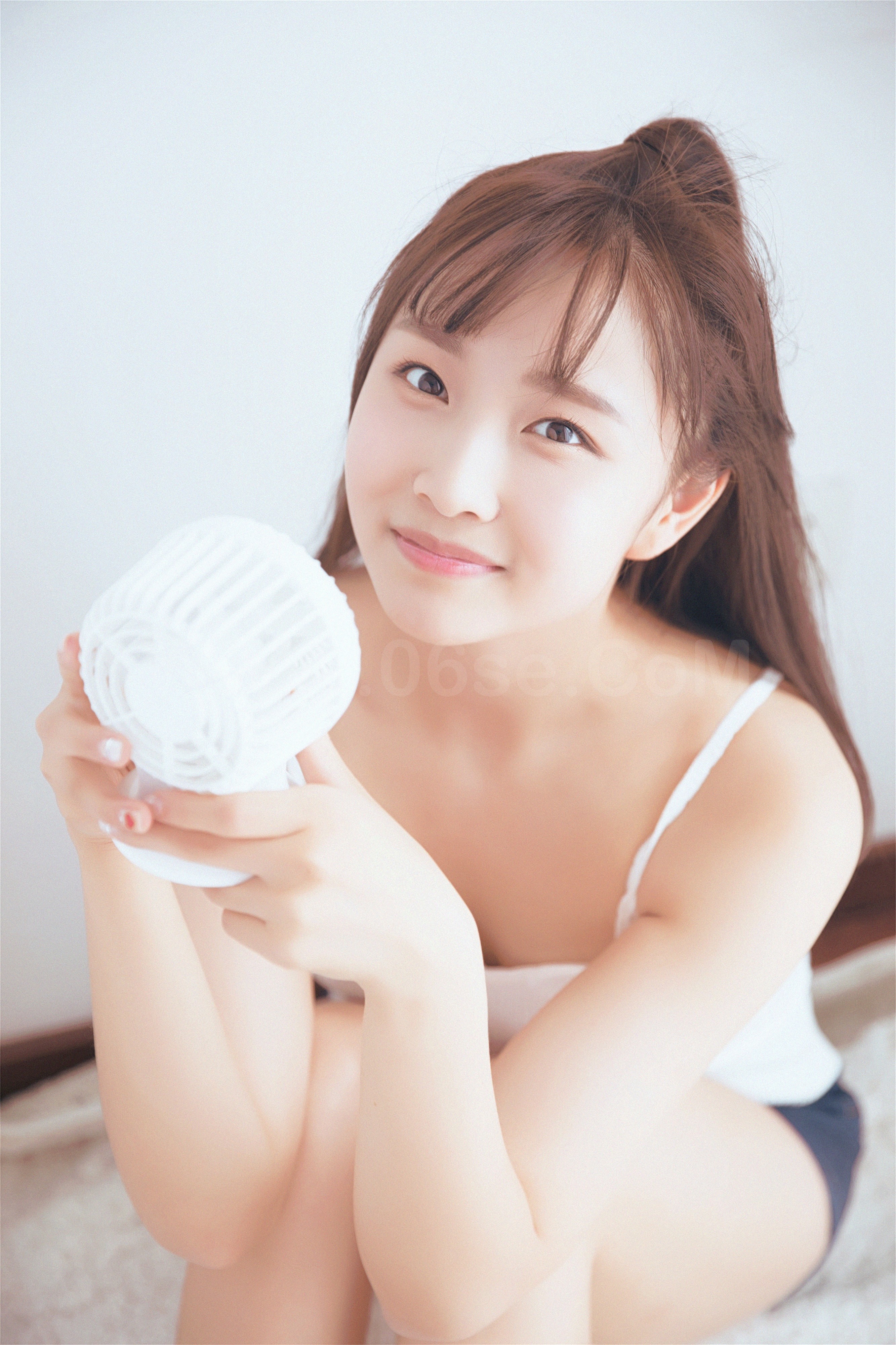 图片[25]-雅拉伊 – 《太爱了》[31P]-六色网