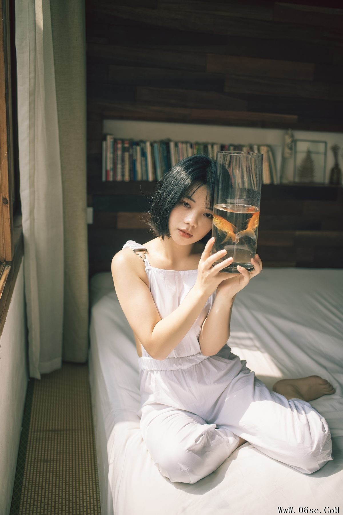 图片[18]-YiTuYu艺图语 Vol.4895 Tinee Xiao Peng You[26P]-六色网