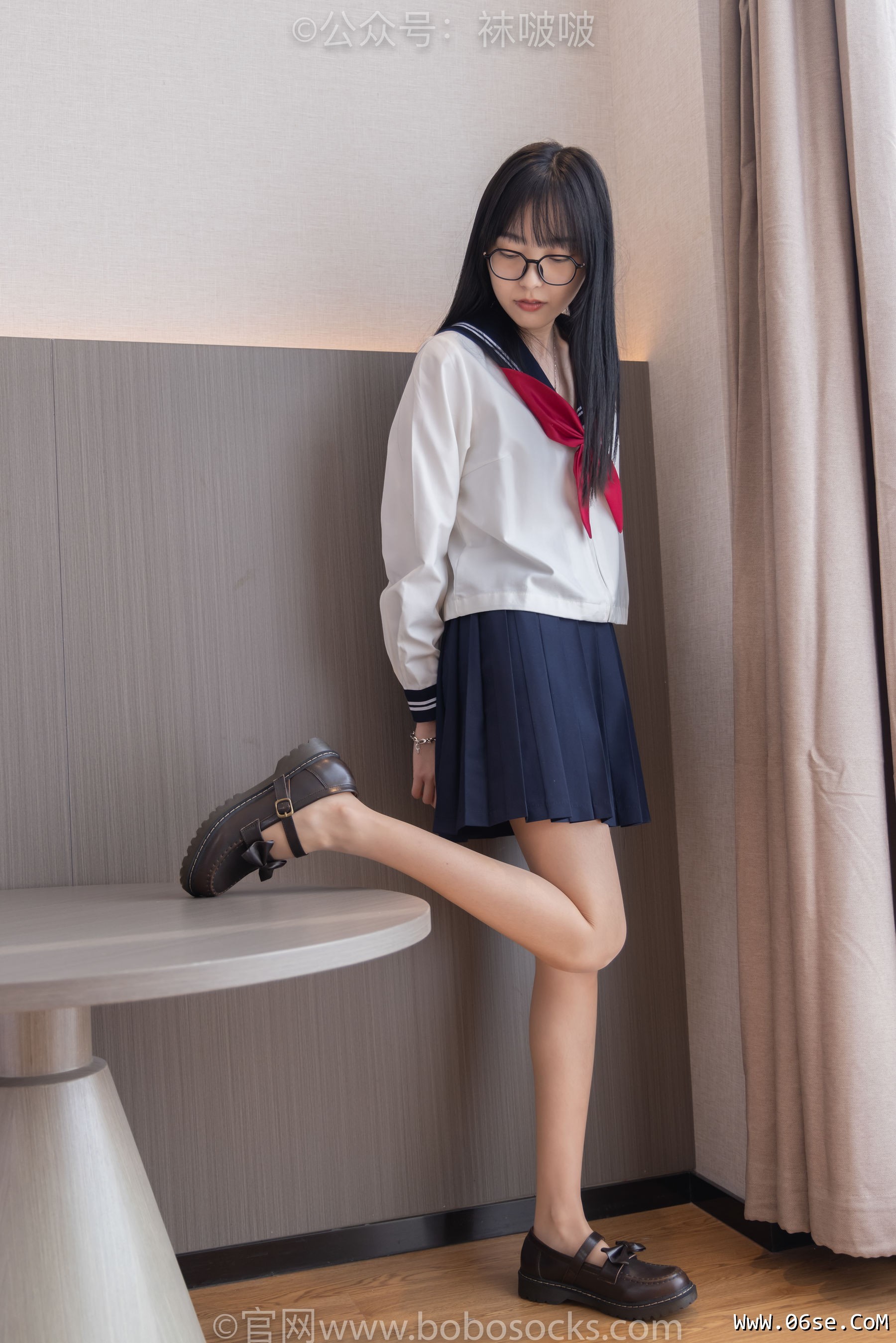 图片[19]-BoBoSocks袜啵啵 积分限定作品005 稚予-JK制服、皮鞋、油亮肉丝、踩蛋糕[133P]-六色网