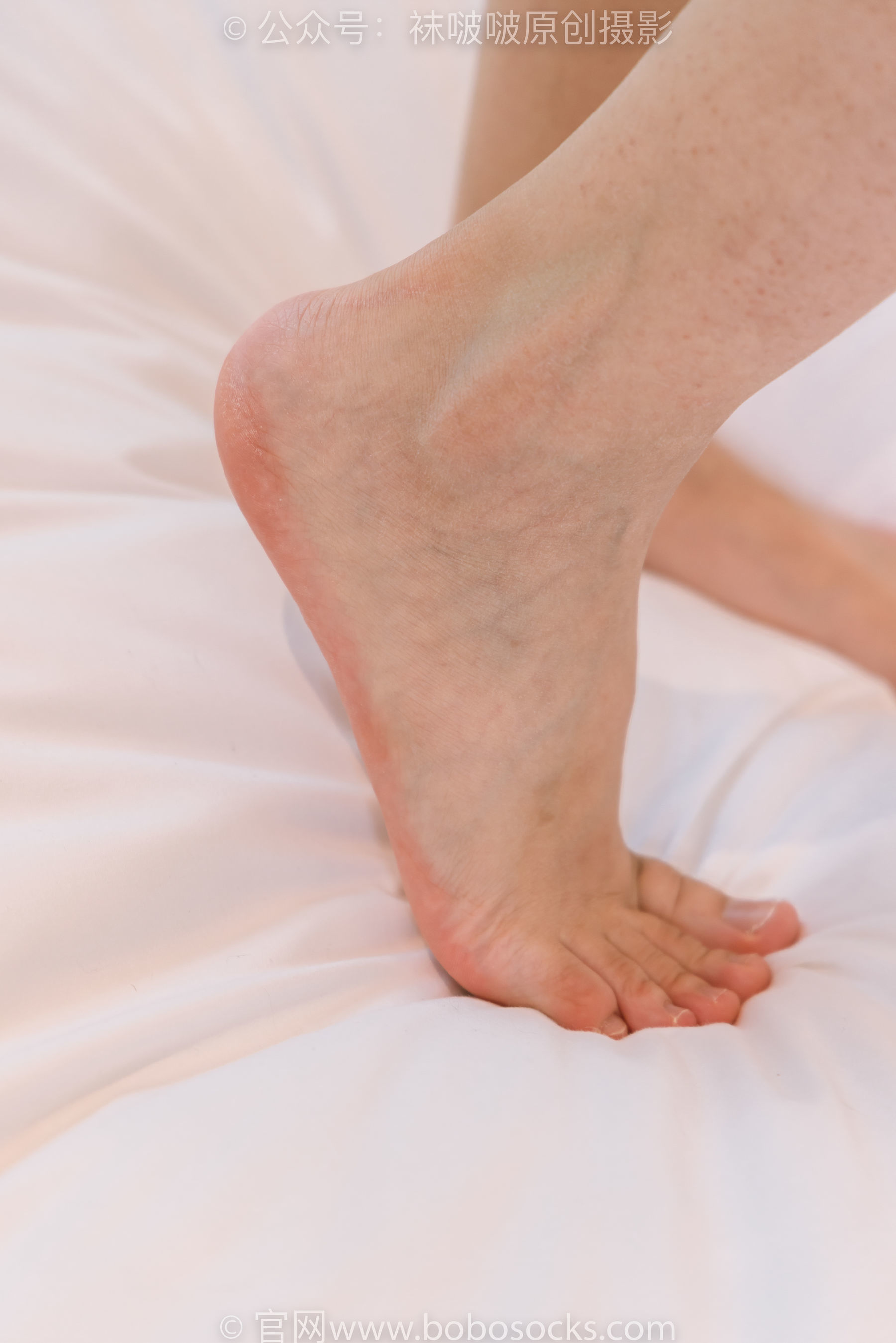 图片[23]-BoBoSocks袜啵啵 No.176 小安-运动鞋、白棉袜、裸足[139P]-六色网