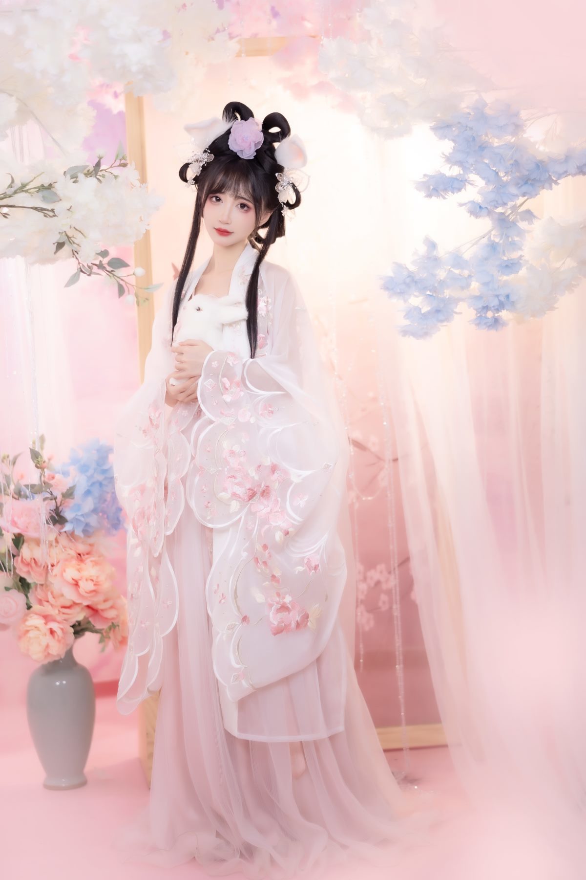 图片[22]-YiTuYu艺图语 Vol.3095 Qi Luo Sheng De Xiao Su Su[28P]-六色网