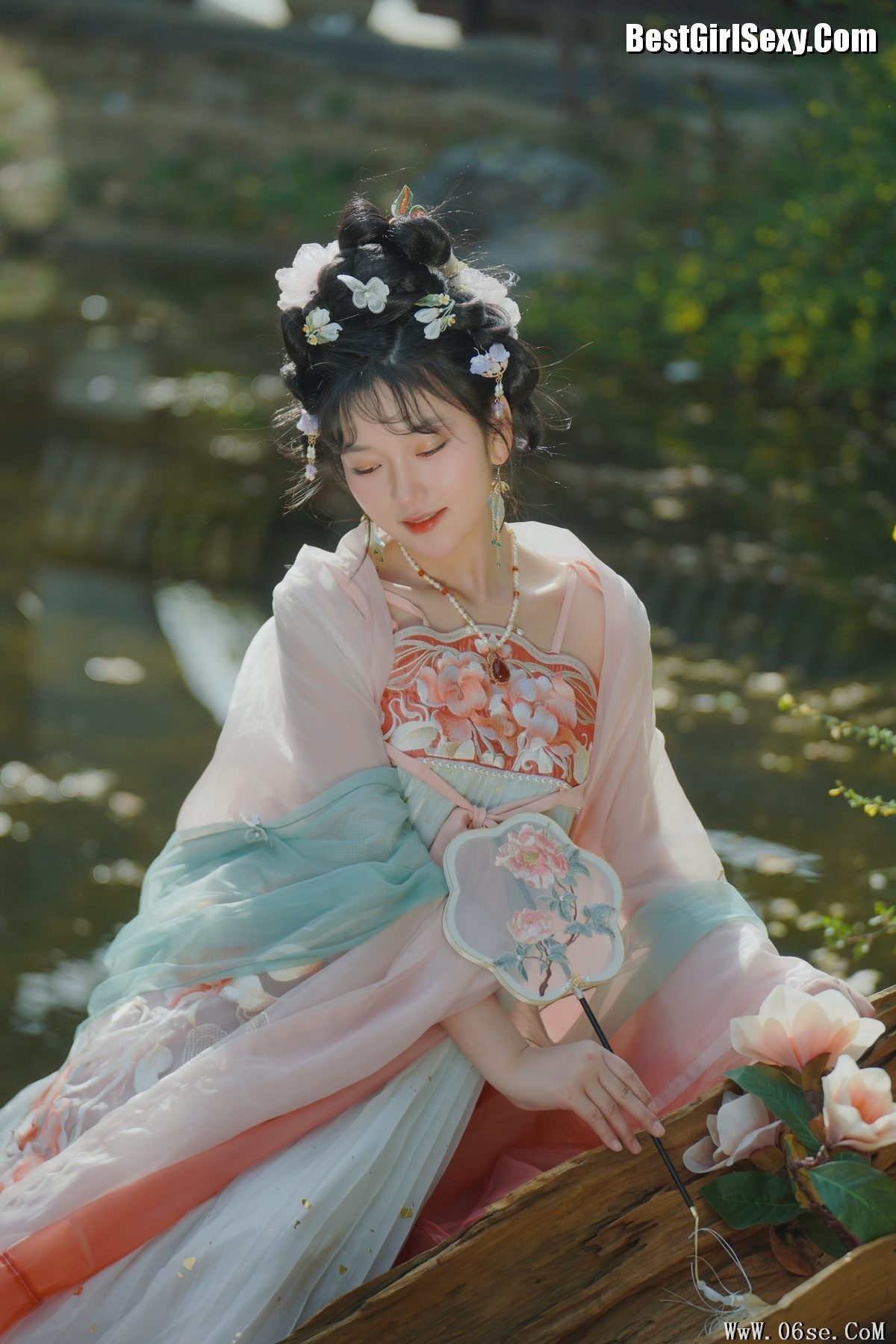 图片[21]-YiTuYu艺图语 Vol.3919 Jing Jing[23P]-六色网