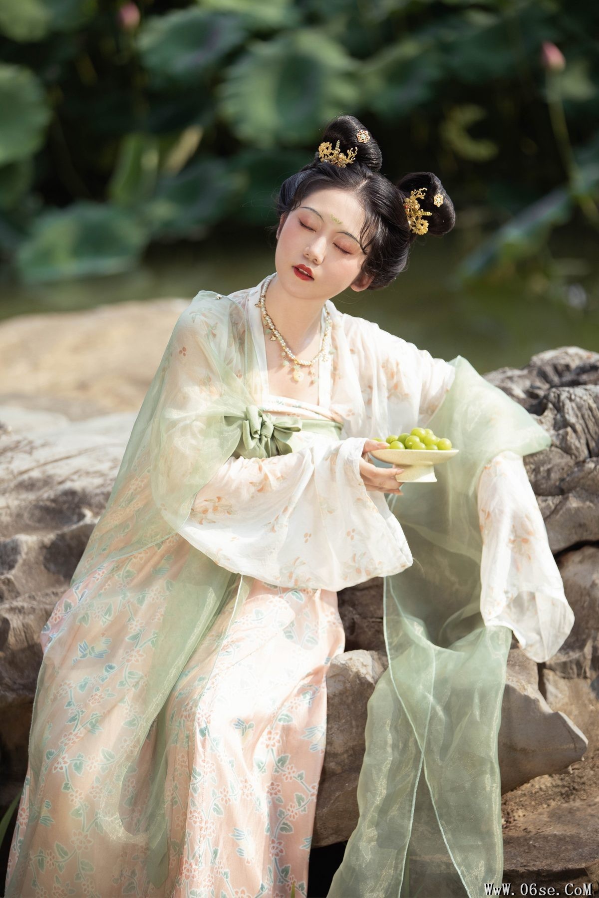 图片[21]-YiTuYu艺图语 Vol.4962 Shen Shi Si[39P]-六色网