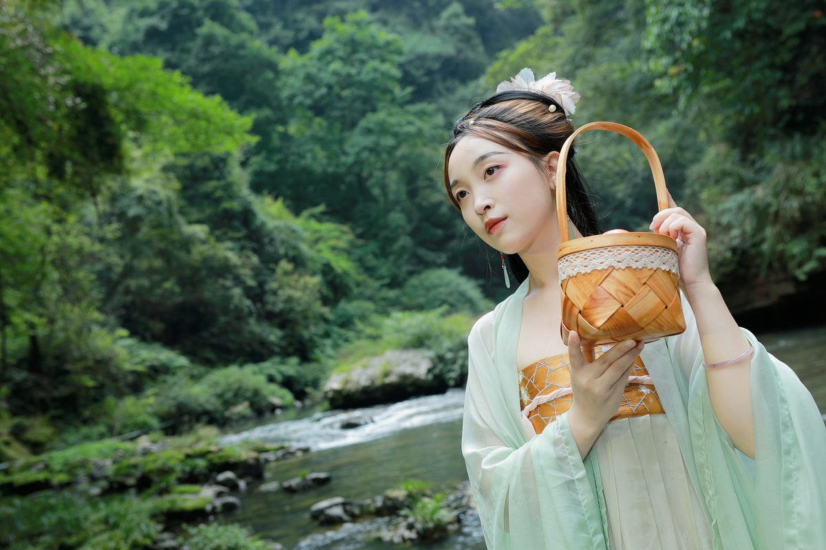 图片[8]-YiTuYu艺图语 Vol.5233 Yu Yan[38P]-六色网