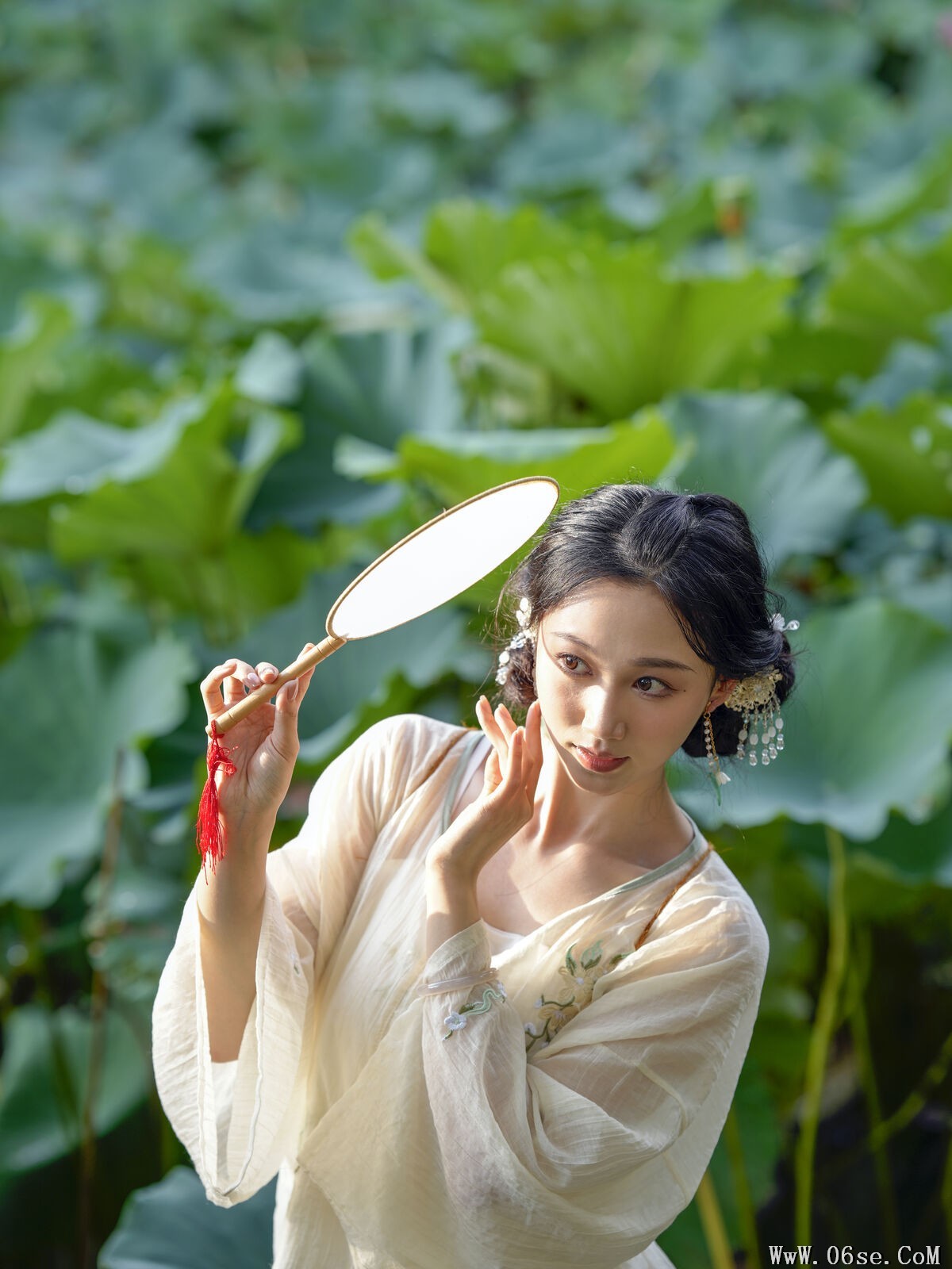 图片[21]-YiTuYu艺图语 Vol.7671 Xiao Zhi Xiao Zhi[33P]-六色网