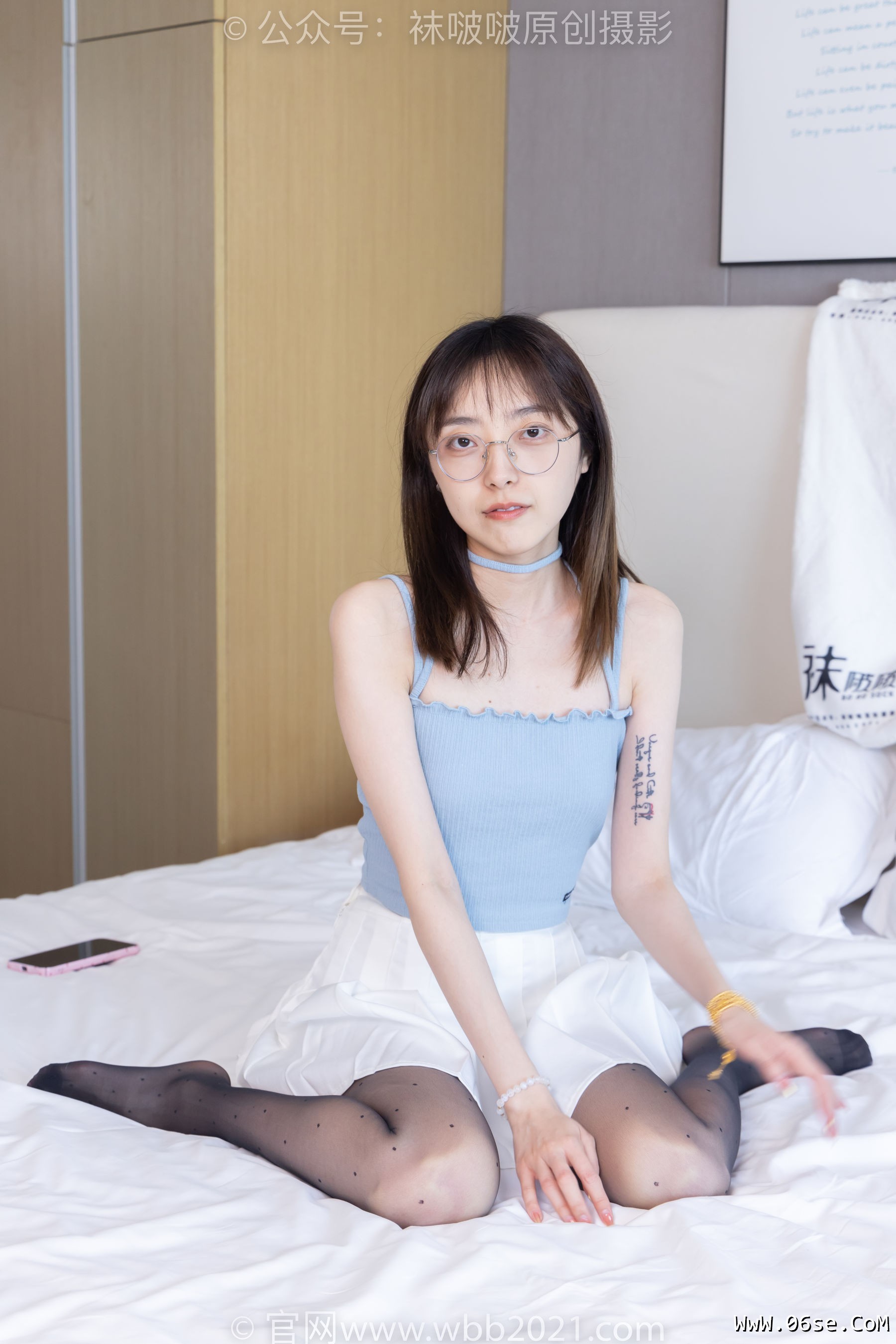 图片[126]-BoBoSocks袜啵啵 No.403 稚予 -高跟鞋、板鞋、波点黑丝、波点白丝[145P]-六色网
