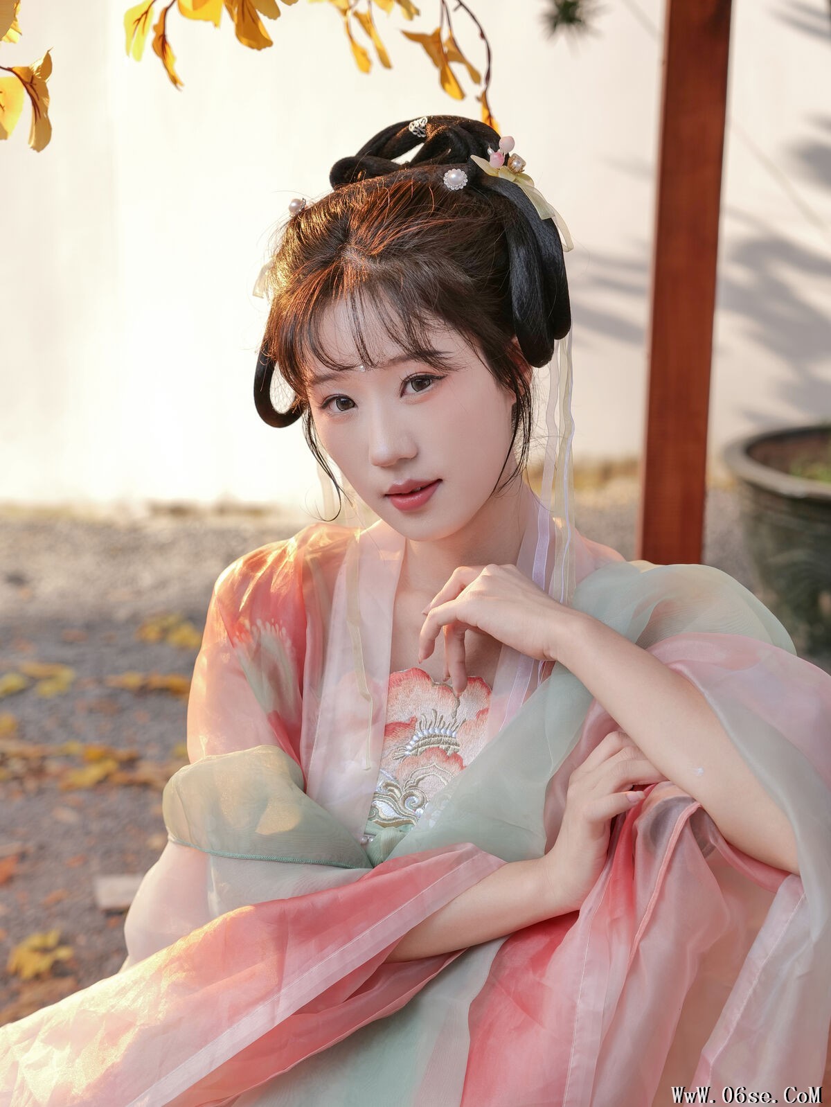 图片[5]-YiTuYu艺图语 Vol.6931 Tai Yang Du Du[24P]-六色网