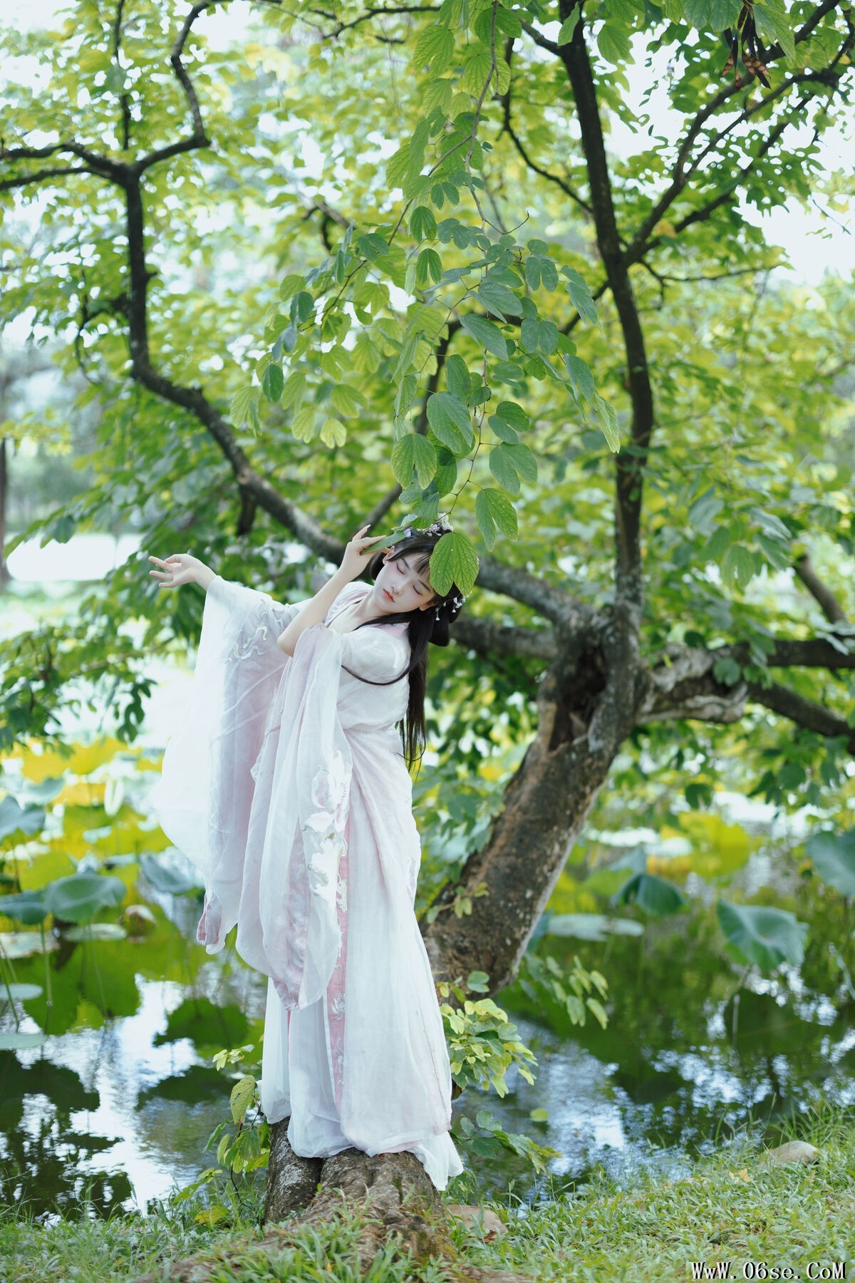 图片[36]-YiTuYu艺图语 Vol.7426 Yi Ming[38P]-六色网