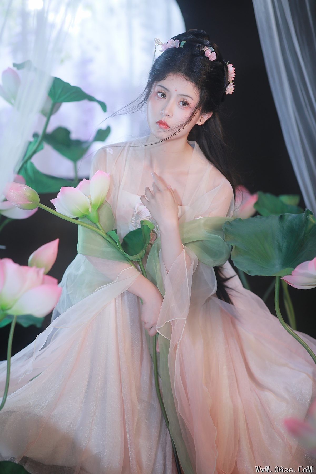 图片[7]-YiTuYu艺图语 Vol.4974 Dai Bu Zhu De Yi Mi[37P]-六色网
