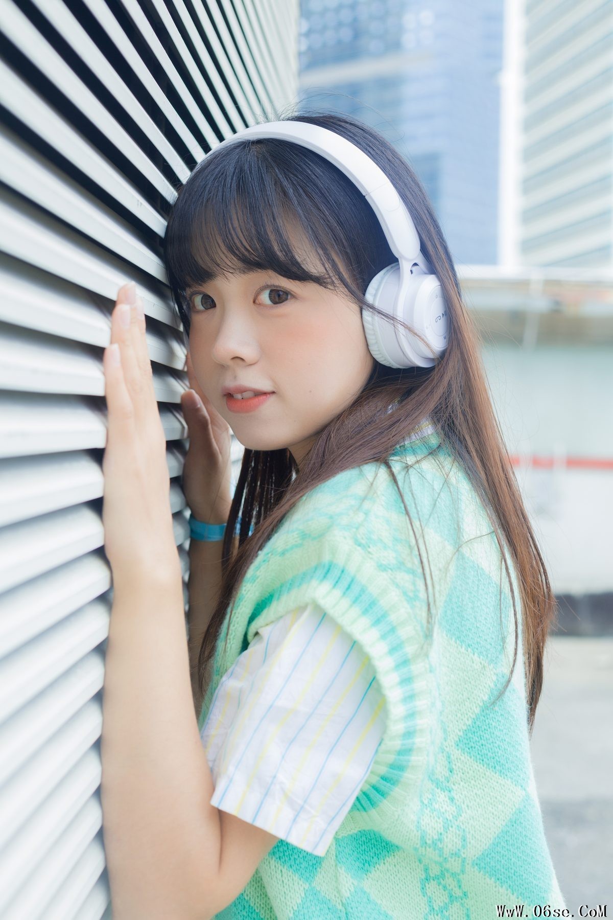 图片[28]-YiTuYu艺图语 Vol.3450 Ke Ai Pao Pao Ya[28P]-六色网