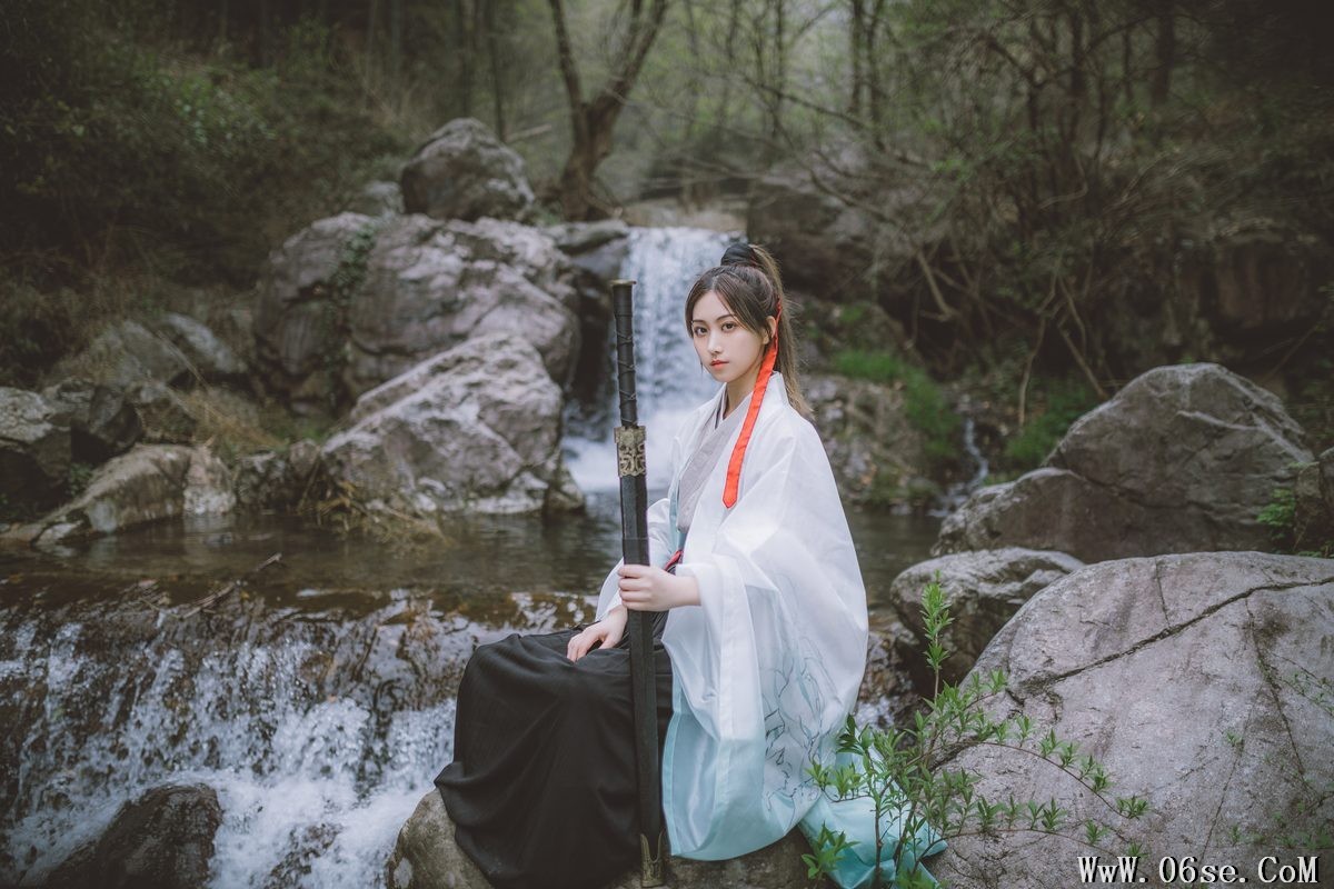 图片[21]-YiTuYu艺图语 Vol.4570 Hei Da Shuai[22P]-六色网