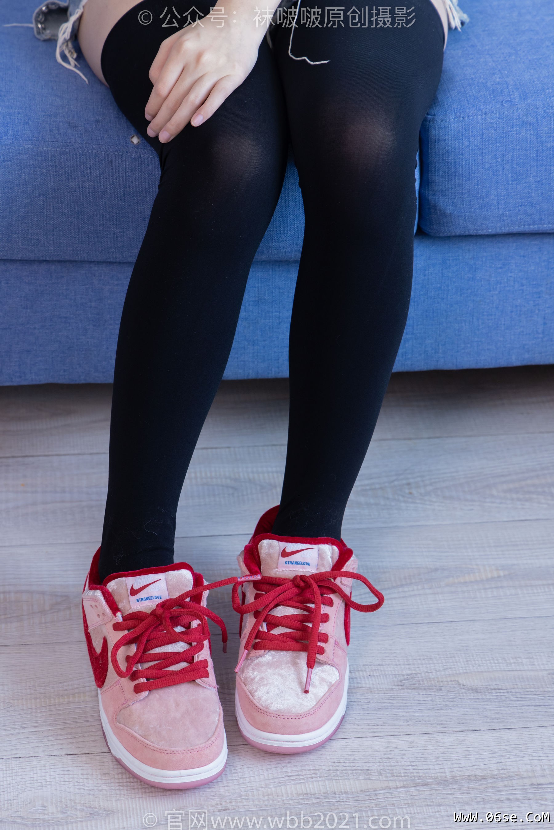 图片[57]-BoBoSocks袜啵啵 No.390 甜甜圈 -板鞋、厚黑丝大腿袜、厚白丝大腿袜[148P]-六色网