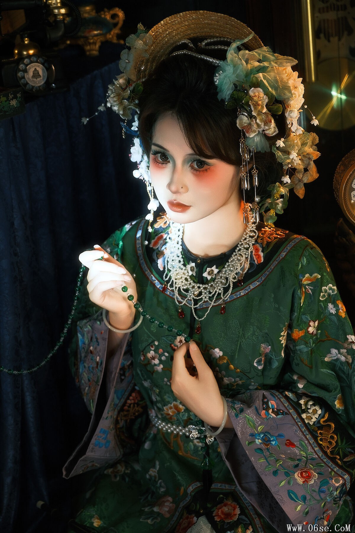 图片[23]-YiTuYu艺图语 Vol.7781 Chen Ya Me Chen Kai Xin[23P]-六色网