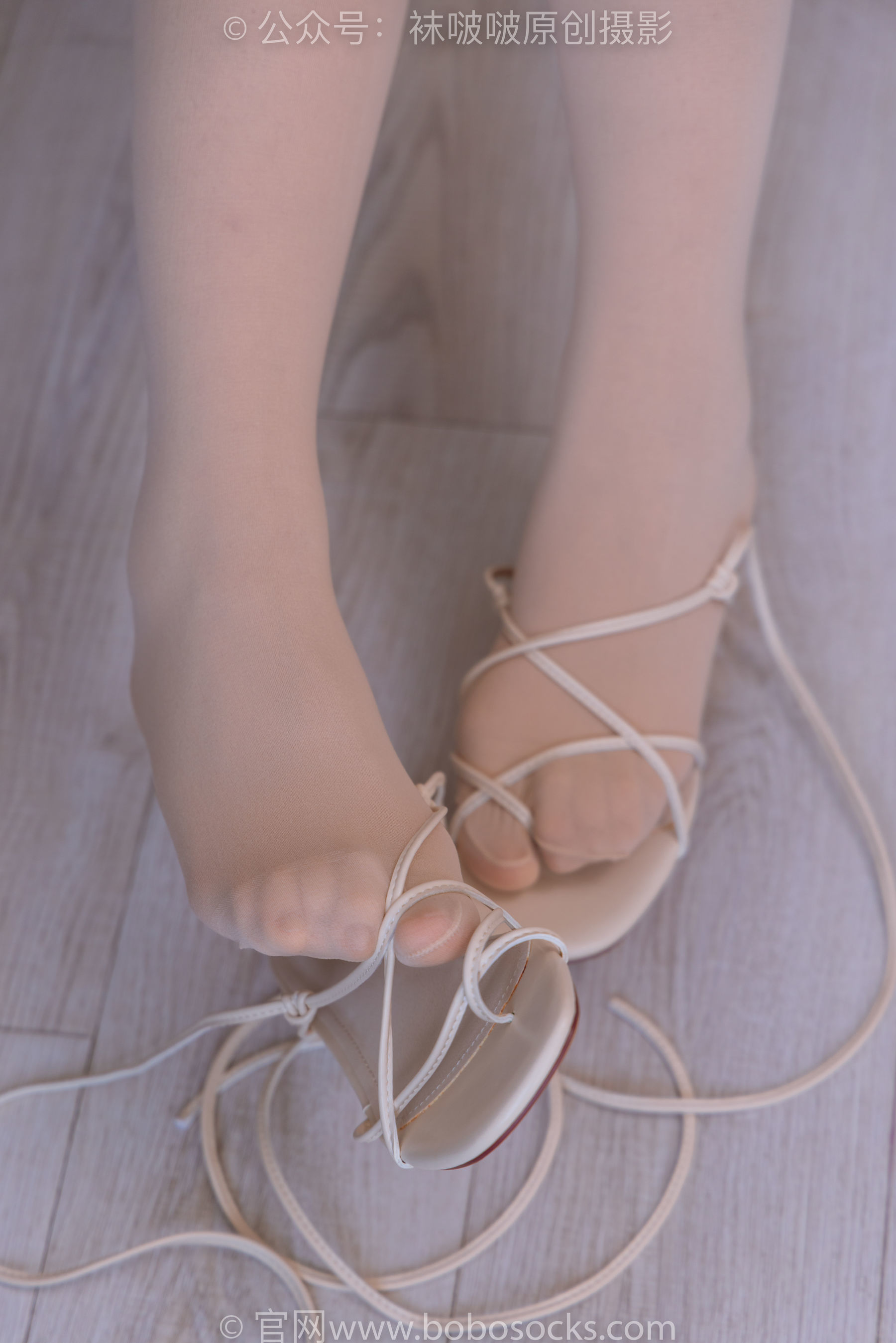 图片[58]-BoBoSocks袜啵啵 No.170 周周-两双高跟凉鞋、油亮肉丝、厚肉丝、两双丝袜叠穿[158P]-六色网