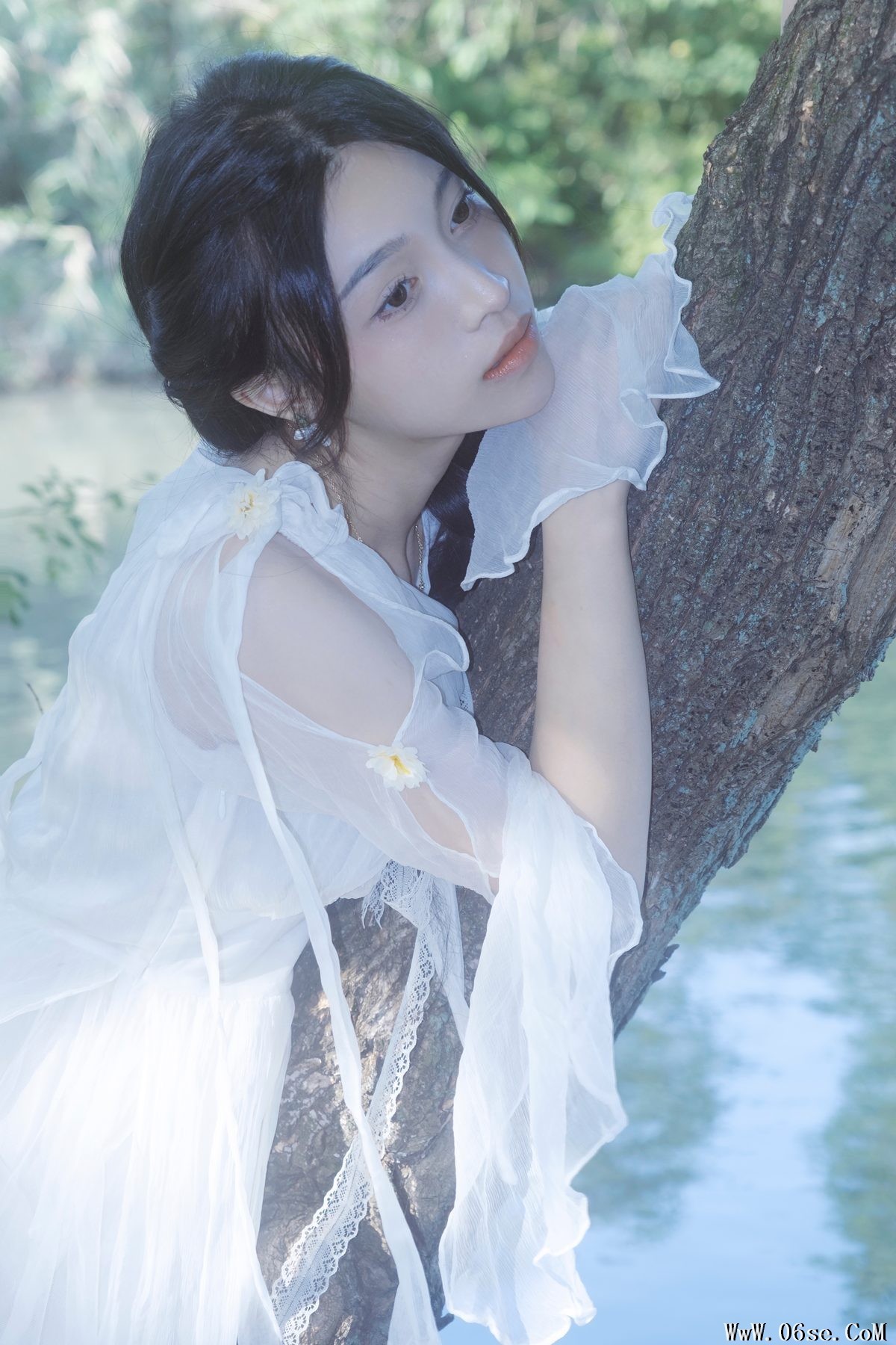 图片[4]-YiTuYu艺图语 Vol.4639 Lu Rou Chi Bu Bao[22P]-六色网